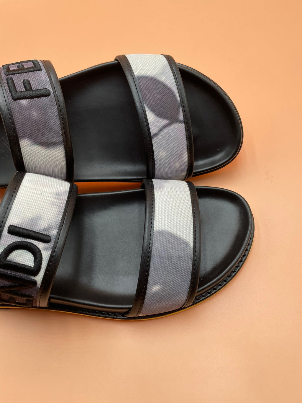 Luxury Shoes - FED - 477