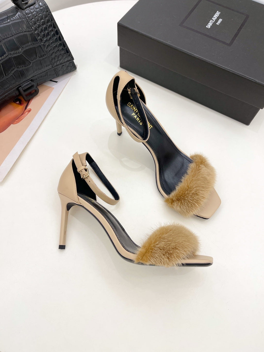 Luxury Shoes Sandals - SL - 526