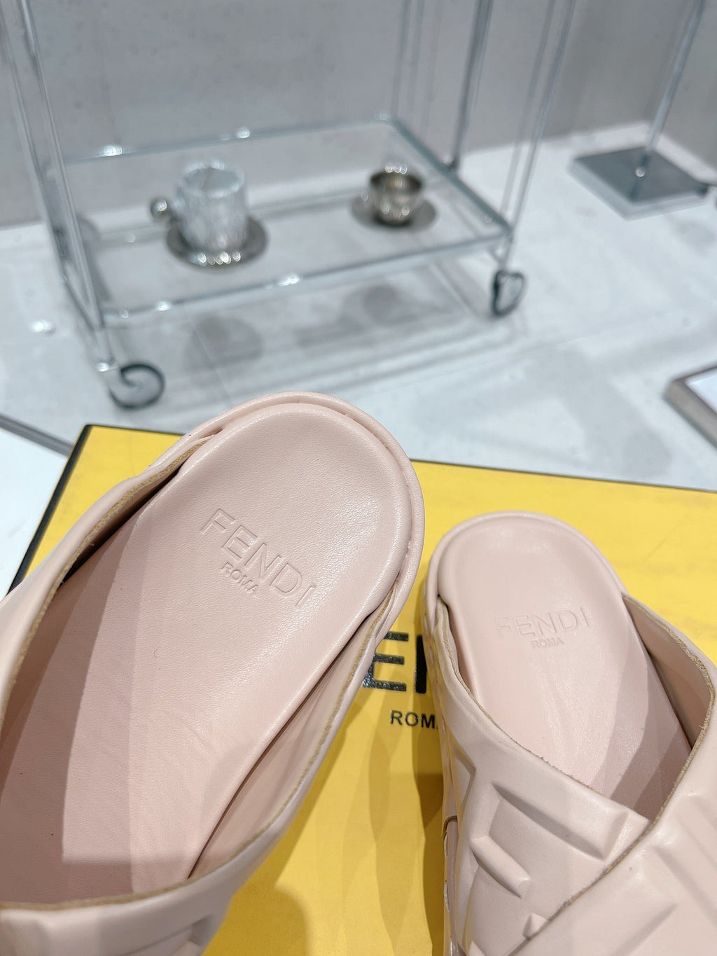 Luxury Shoes - FED - 650