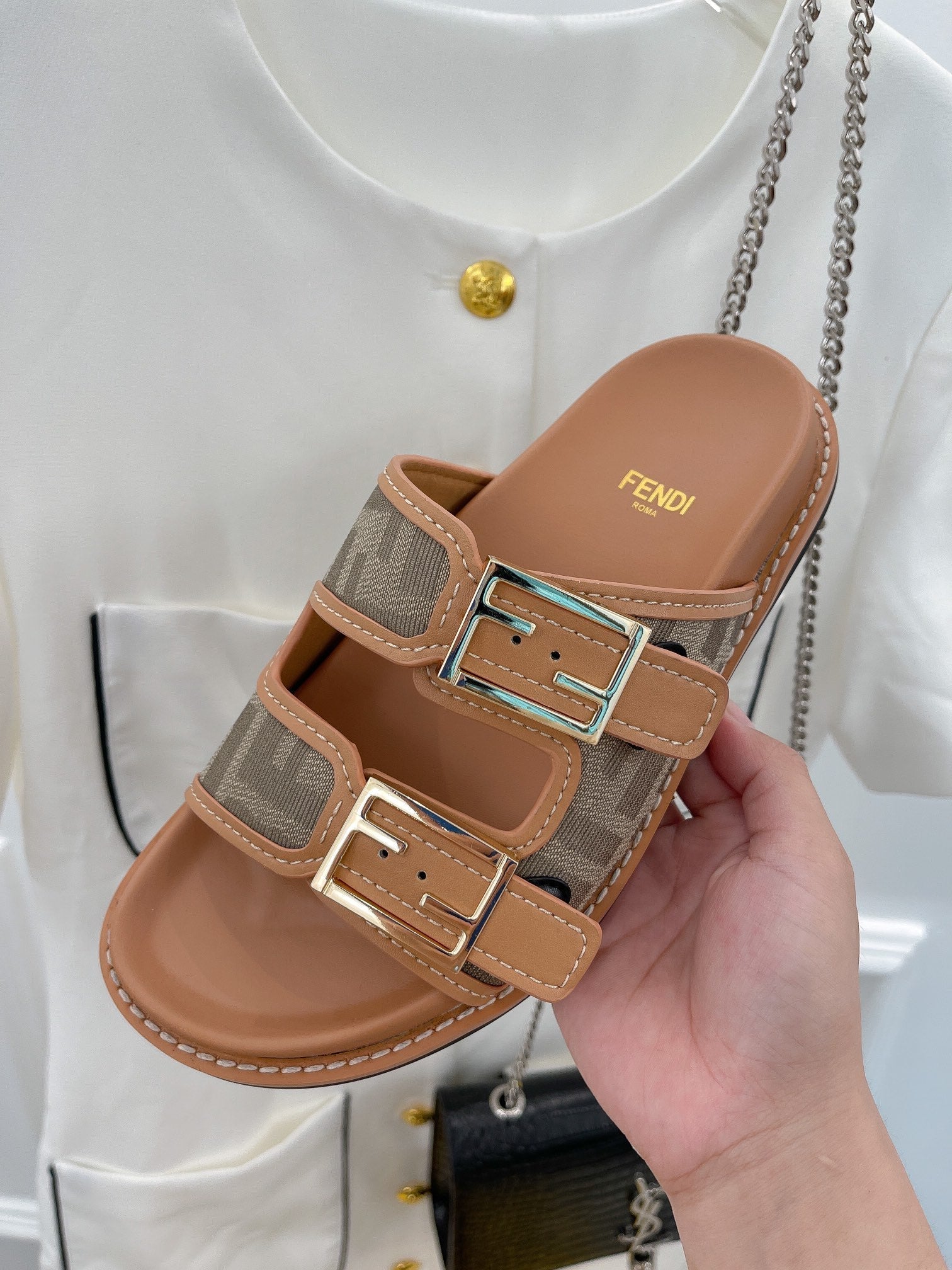 Luxury Shoes - FED - 503