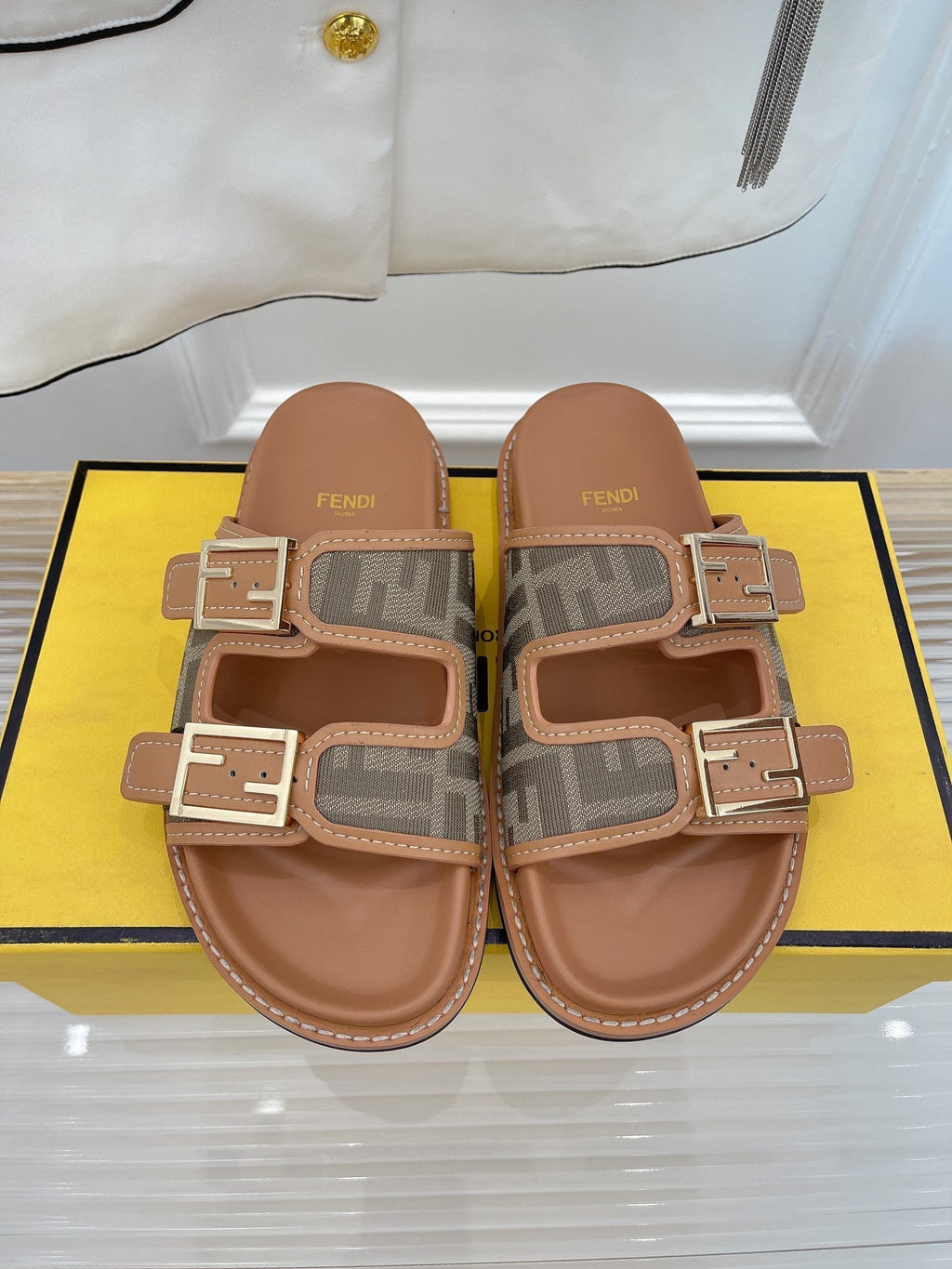Luxury Shoes - FED - 503