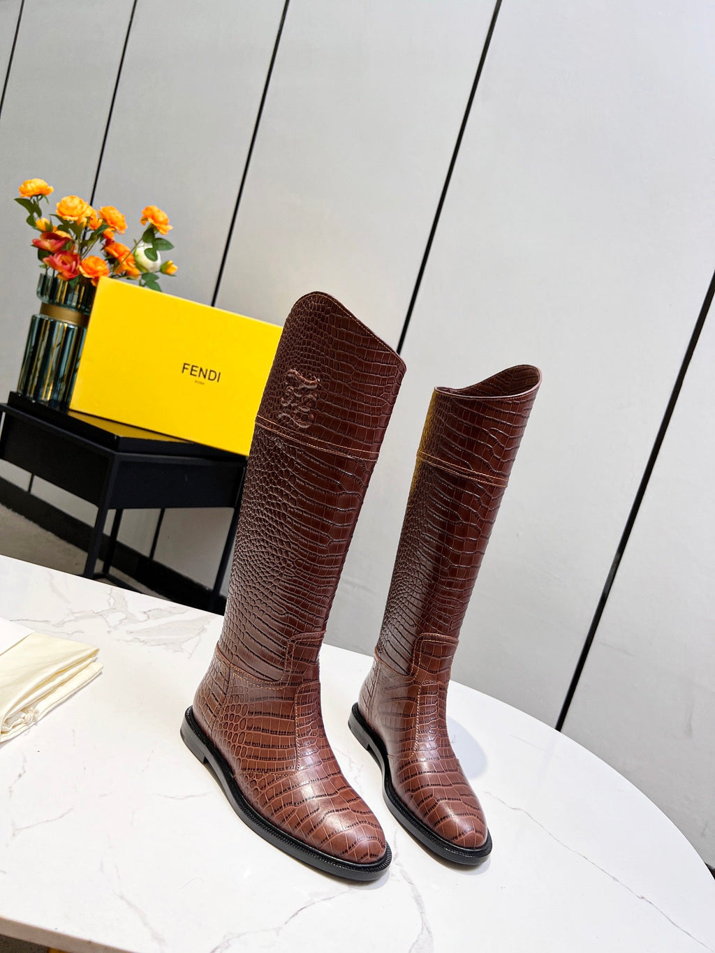 Luxury Shoes - FED - 412