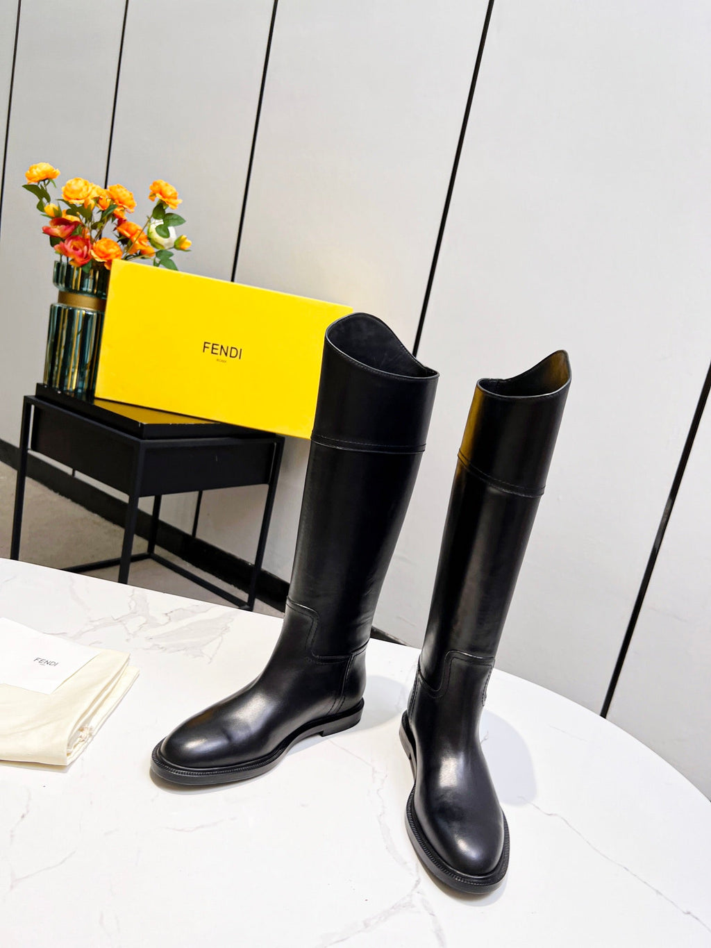 Luxury Shoes - FED - 411