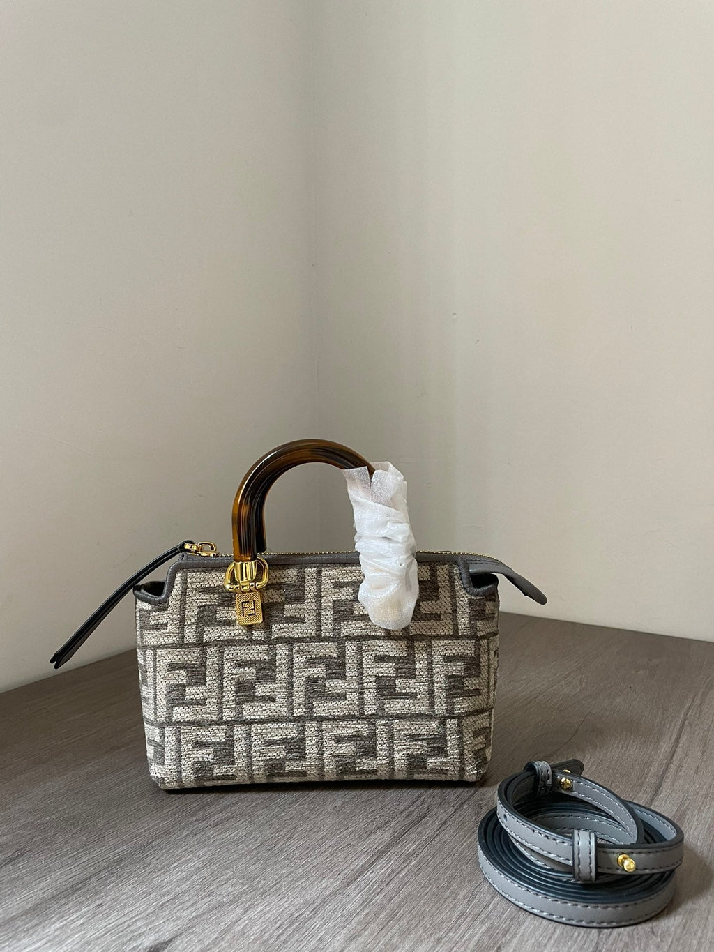 ELE -  Bag - FED - 100