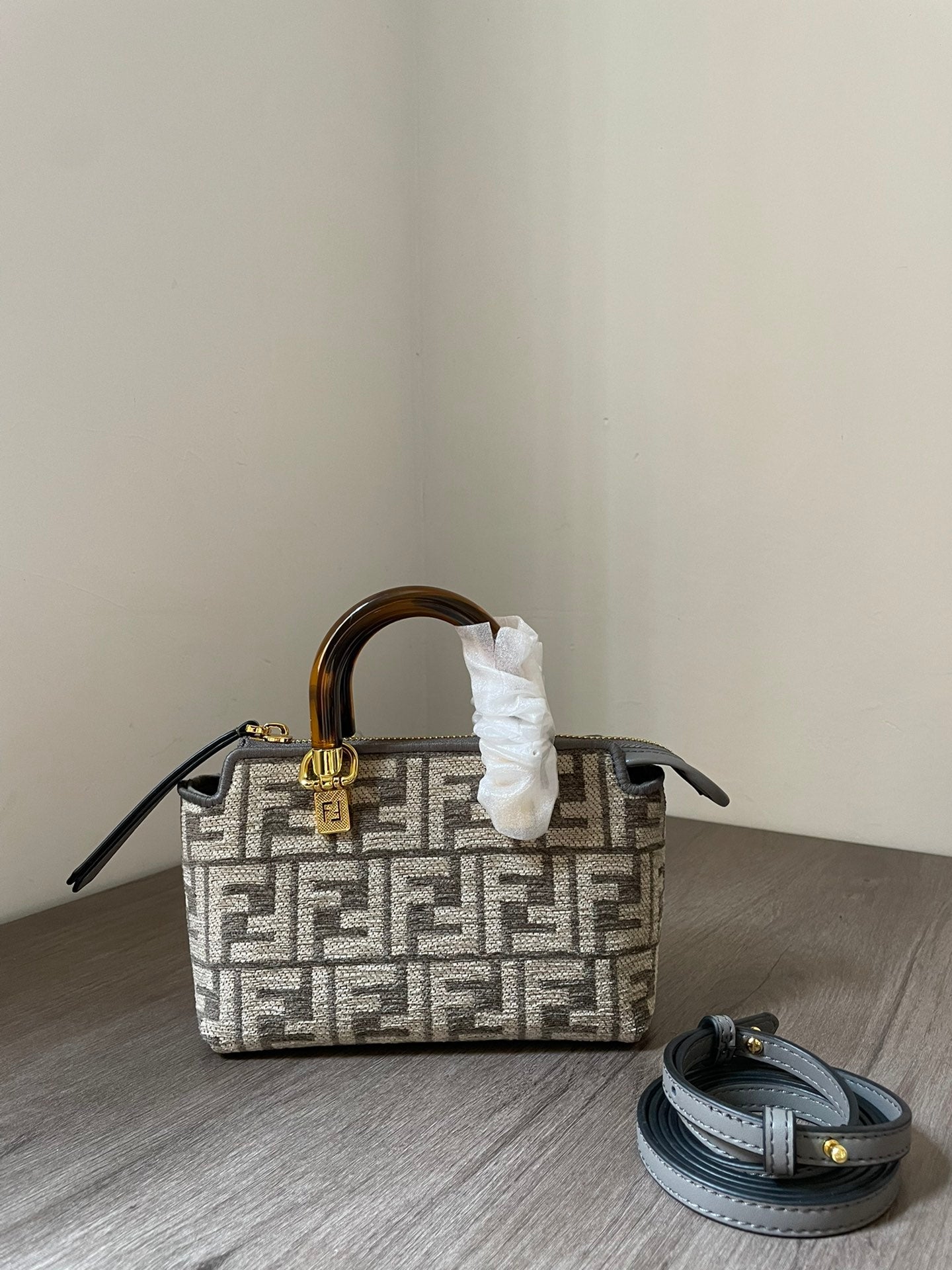 ELE -  Bag - FED - 100