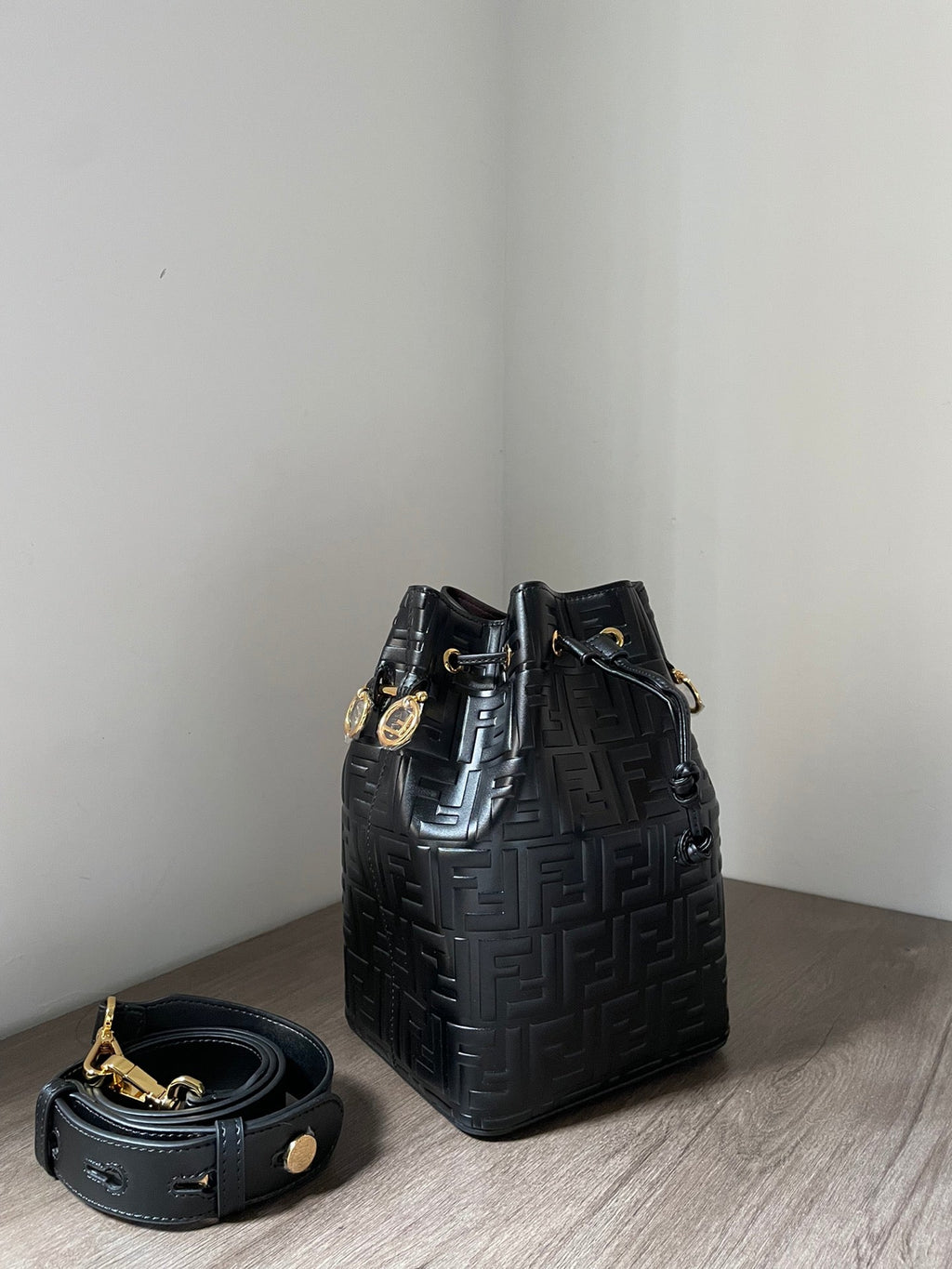 ELE -  Bag - FED - 105