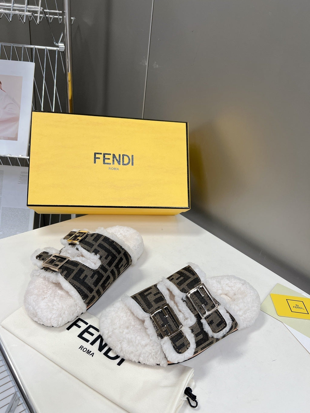Luxury Shoes - FED - 380