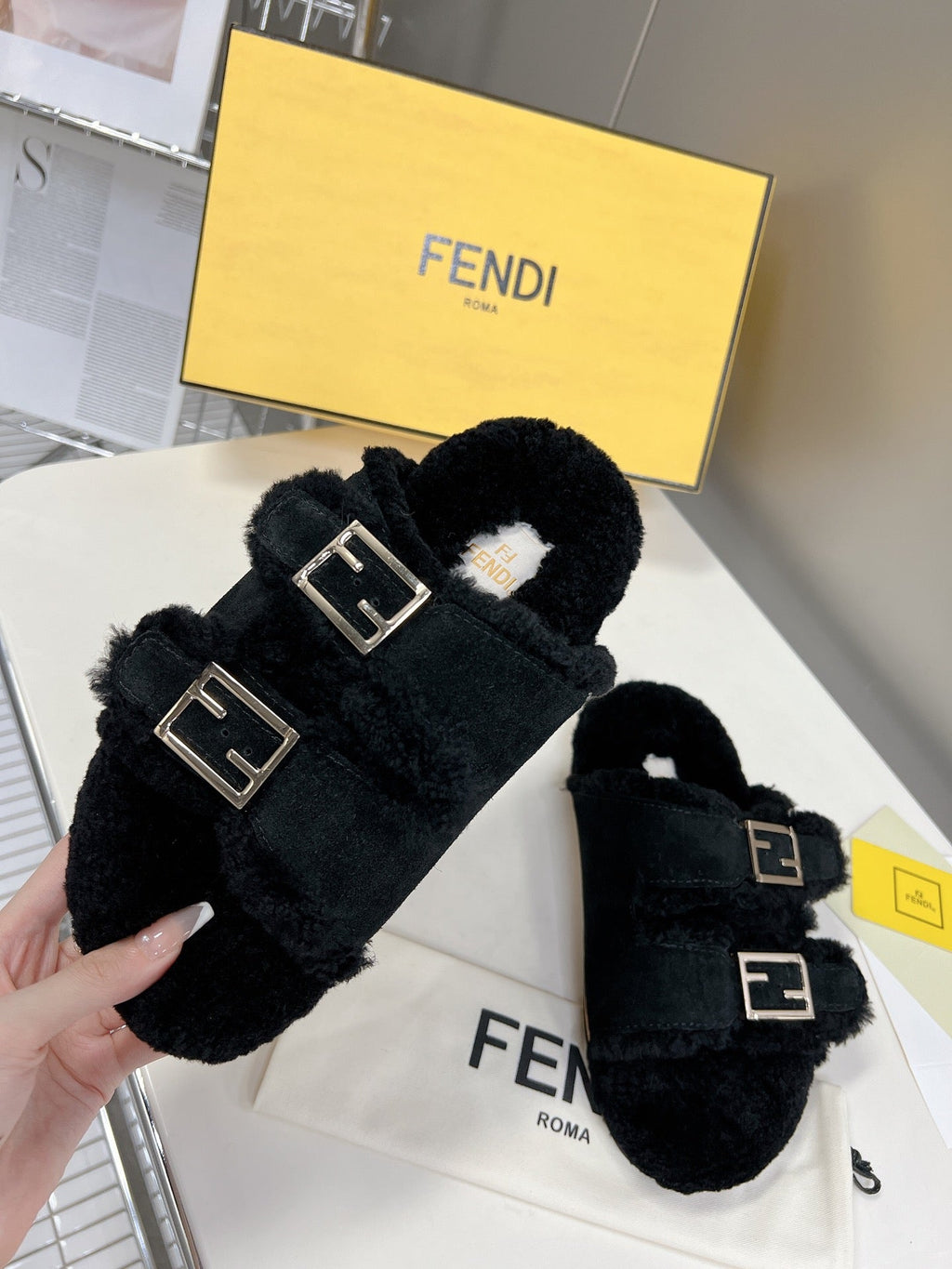 Luxury Shoes - FED - 381