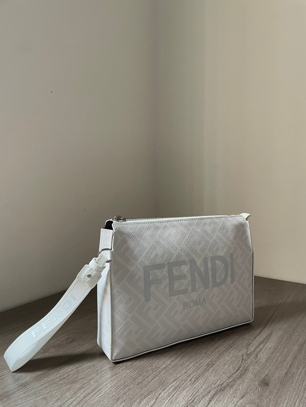 ELE -  Bag - FED - 124