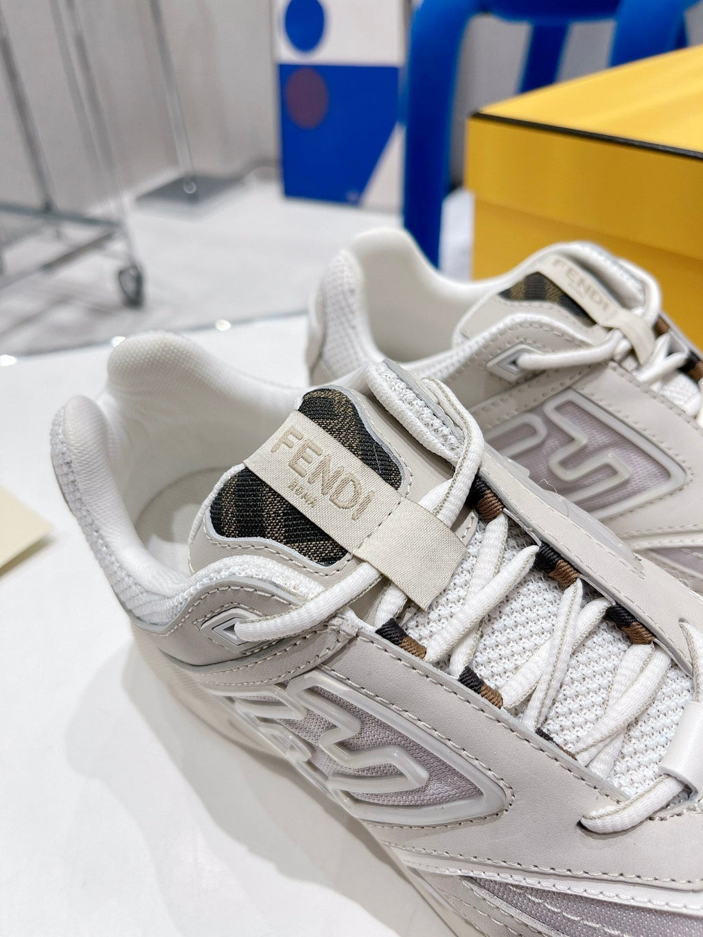 Luxury Shoes - FED - 260