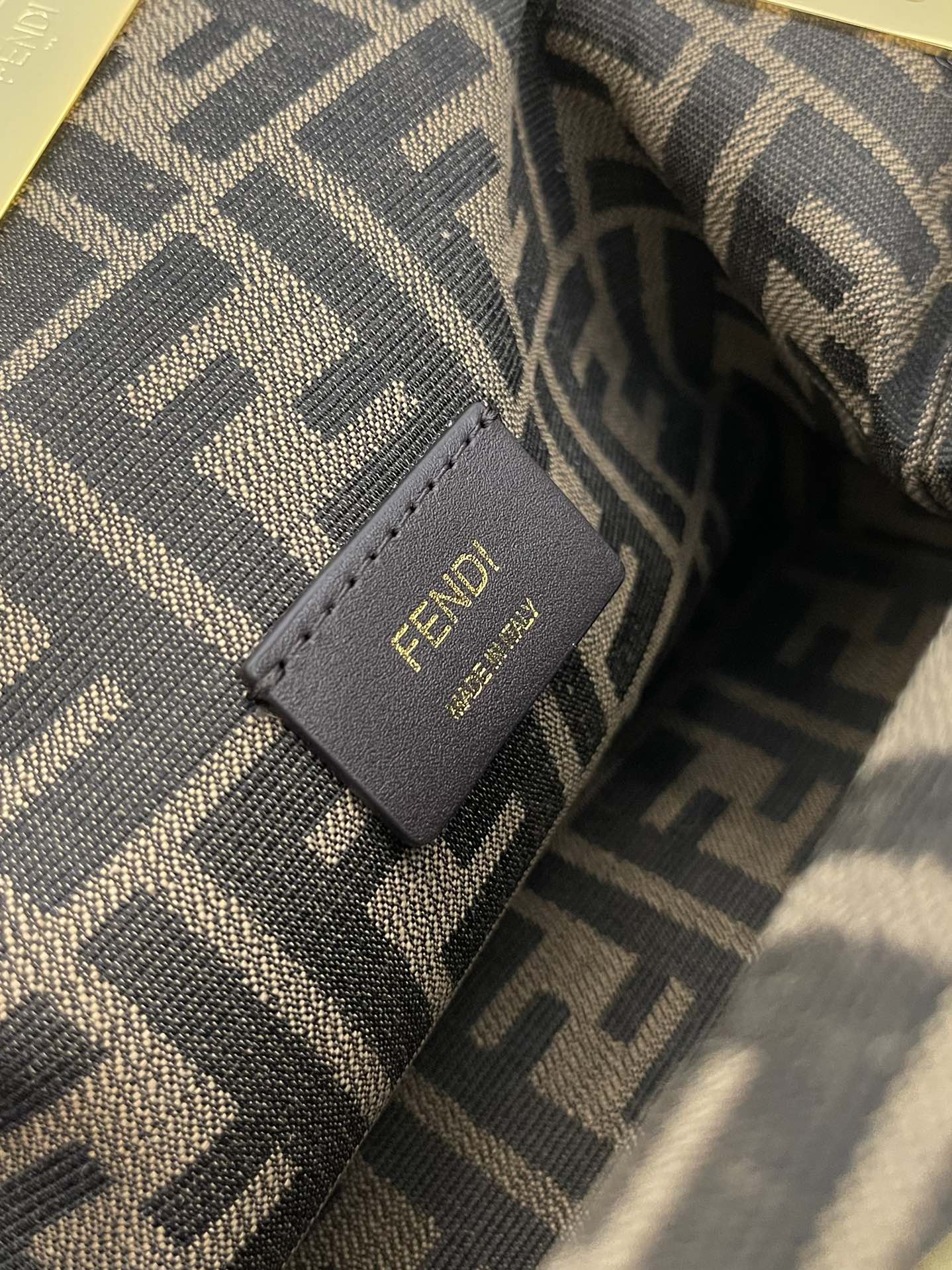 ELE -  Bag - FED - 112