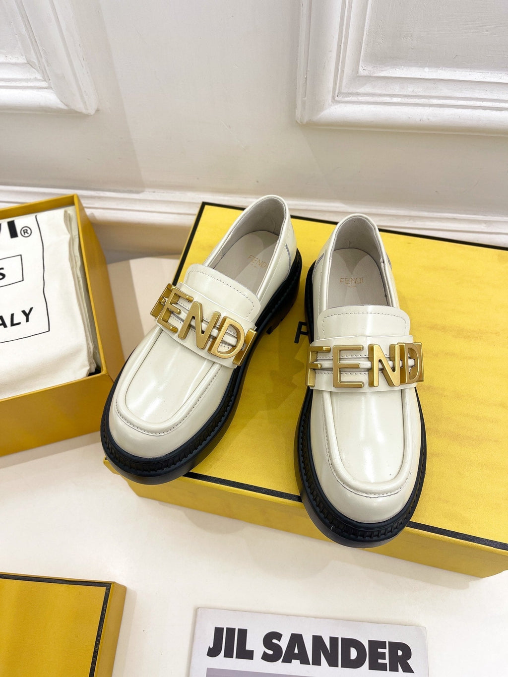 Luxury Shoes - FED - 327