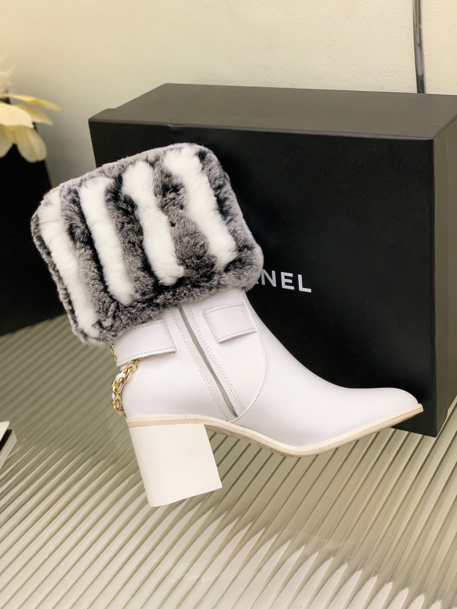 Luxury Shoes Sandals - CHL - 1326