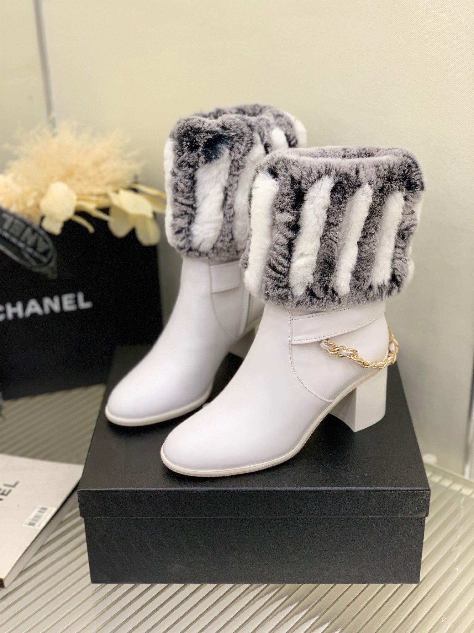 Luxury Shoes Sandals - CHL - 1326