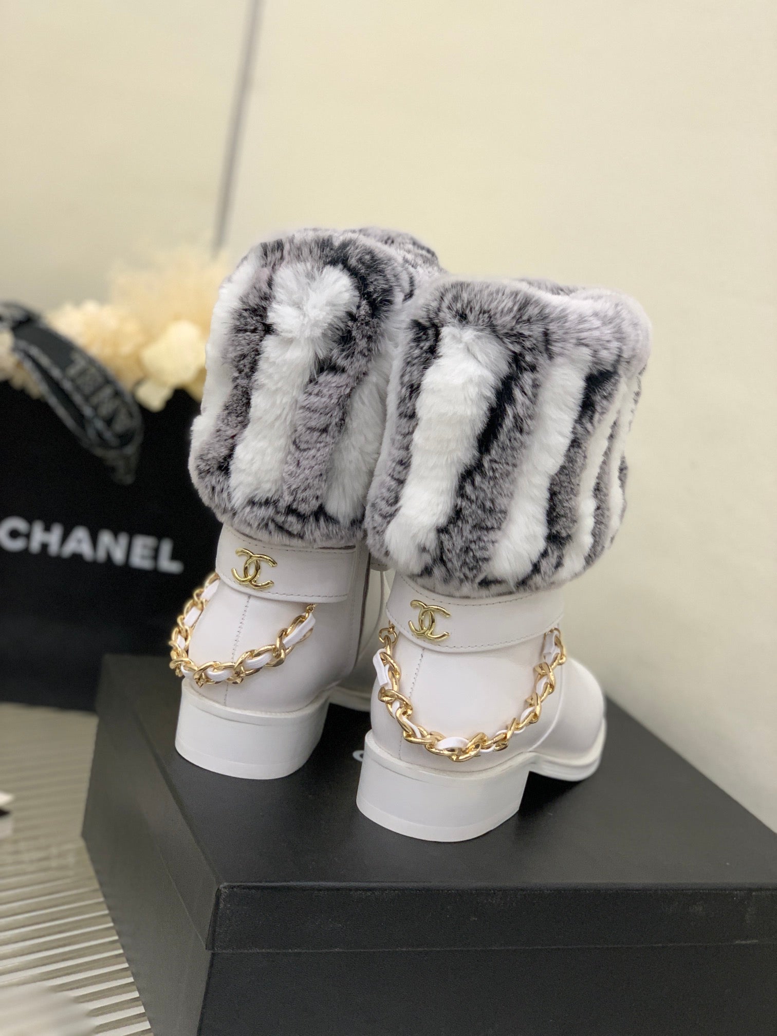 Luxury Shoes Sandals - CHL - 1328