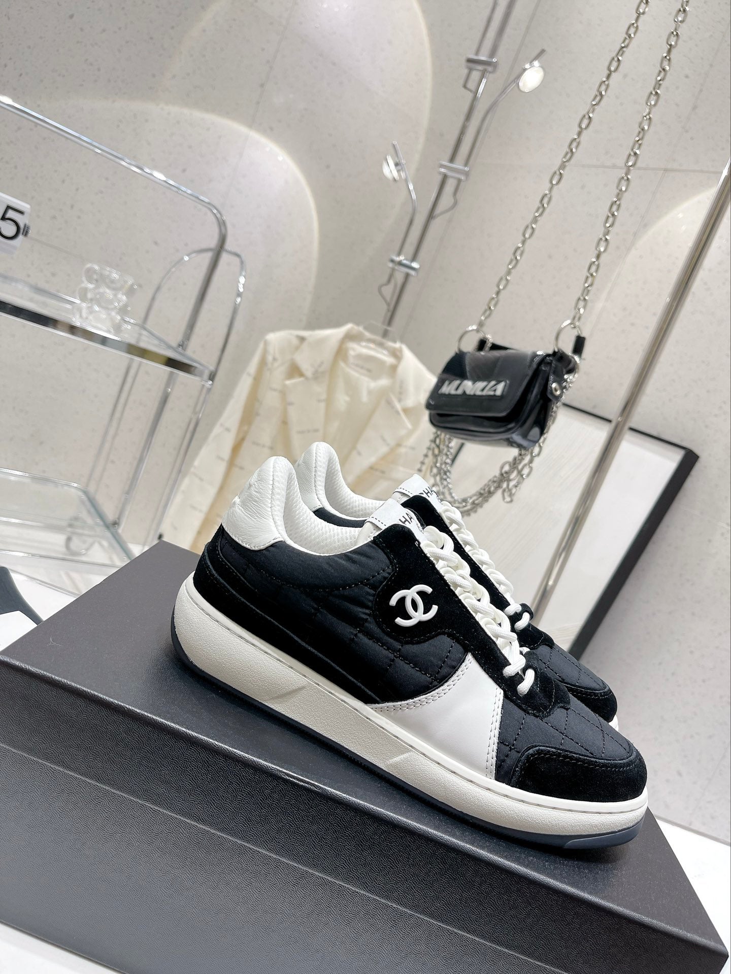 Luxury Shoes Sandals - CHL - 1211
