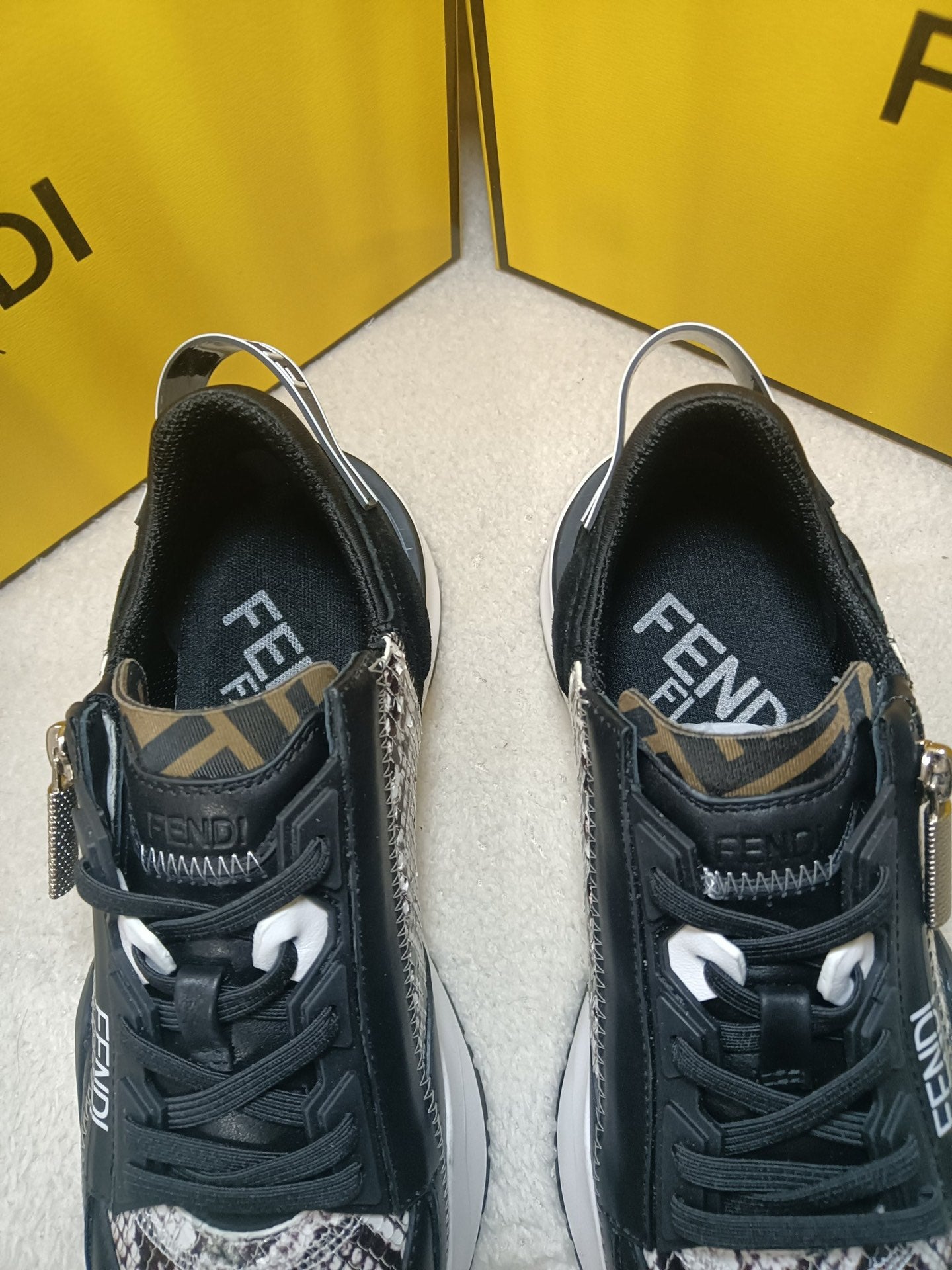 Luxury Shoes - FED - 298