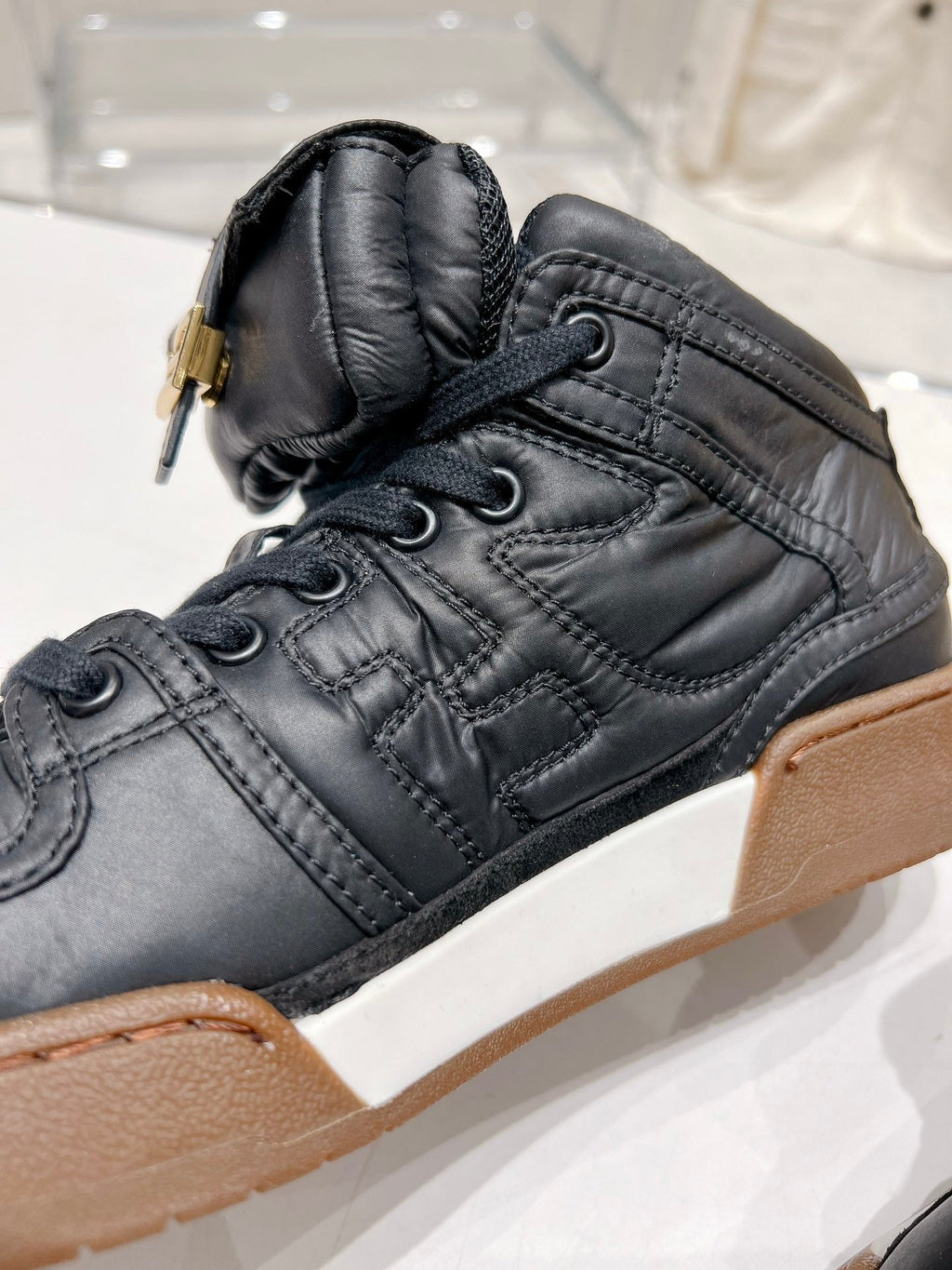 Luxury Shoes - FED - 251