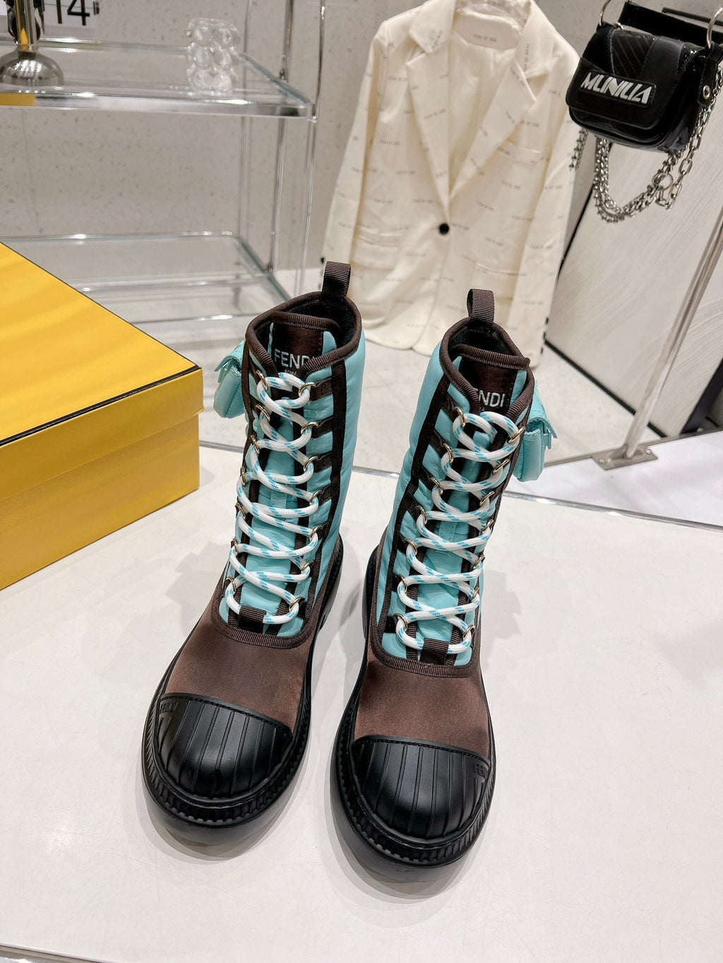 Luxury Shoes - FED - 241