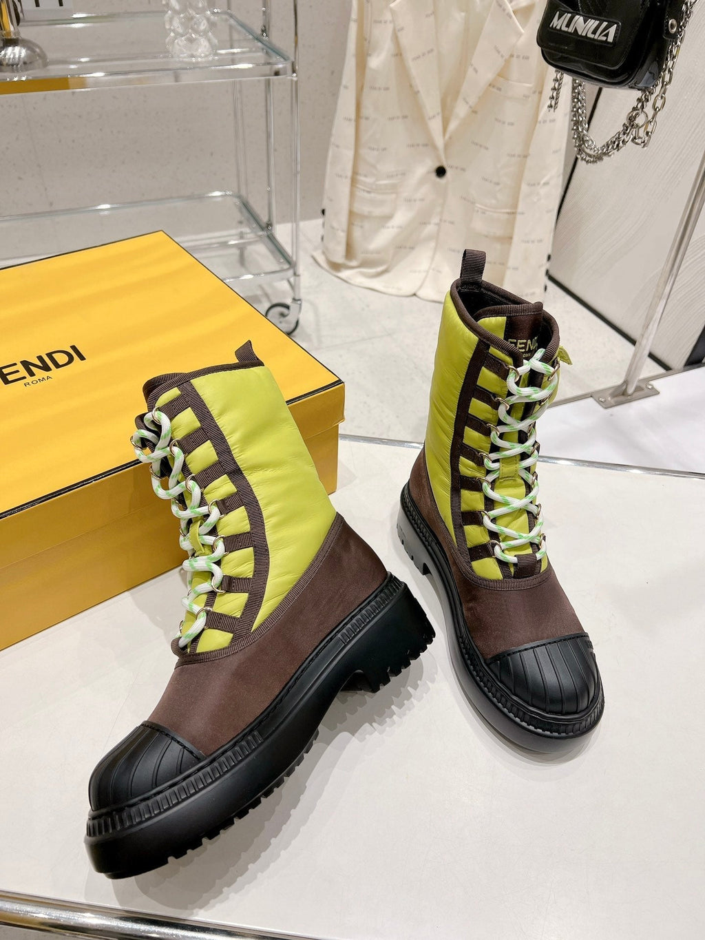 Luxury Shoes - FED - 244