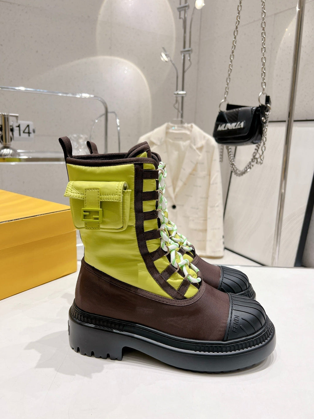 Luxury Shoes - FED - 244