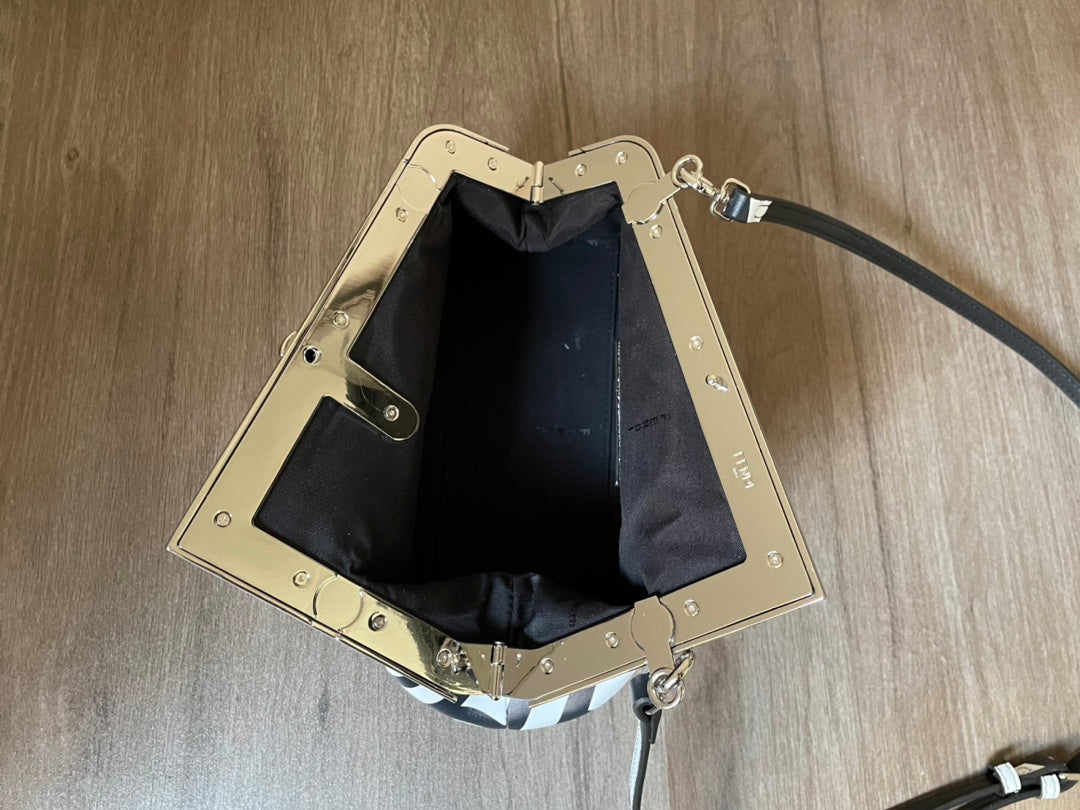 ELE -  Bag - FED - 088