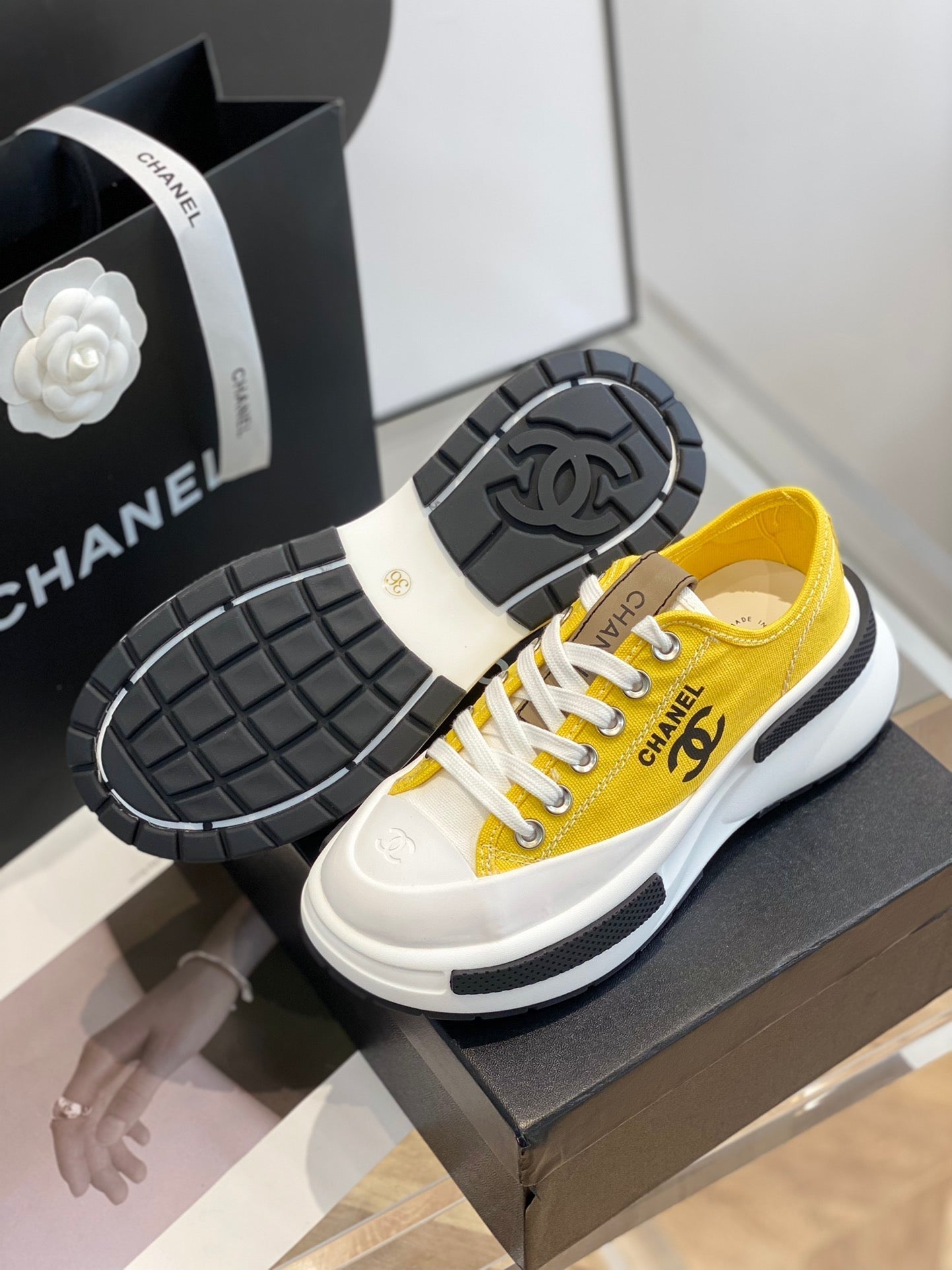 Luxury Shoes Sandals - CHL - 1143