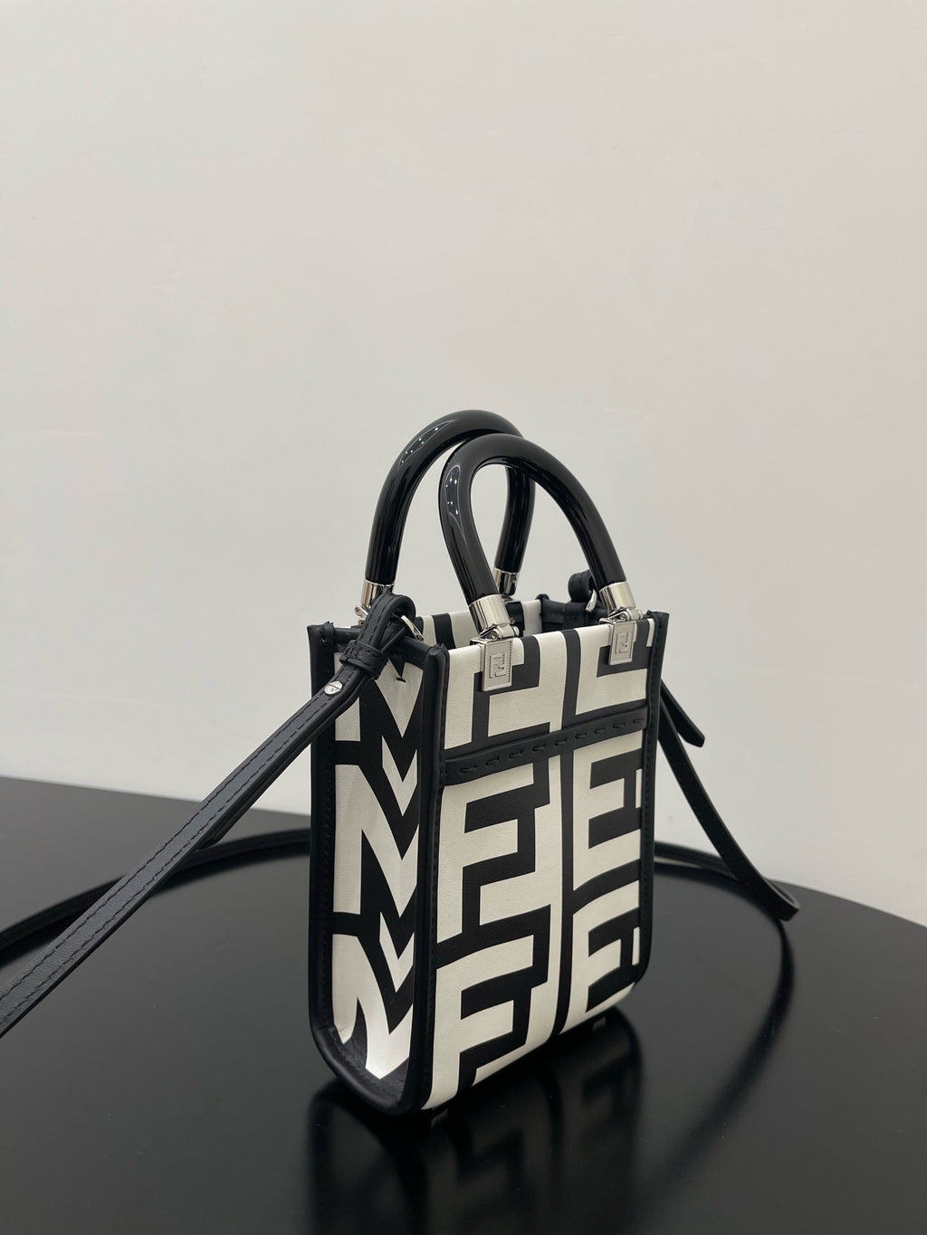 ELE -  Bag - FED - 081
