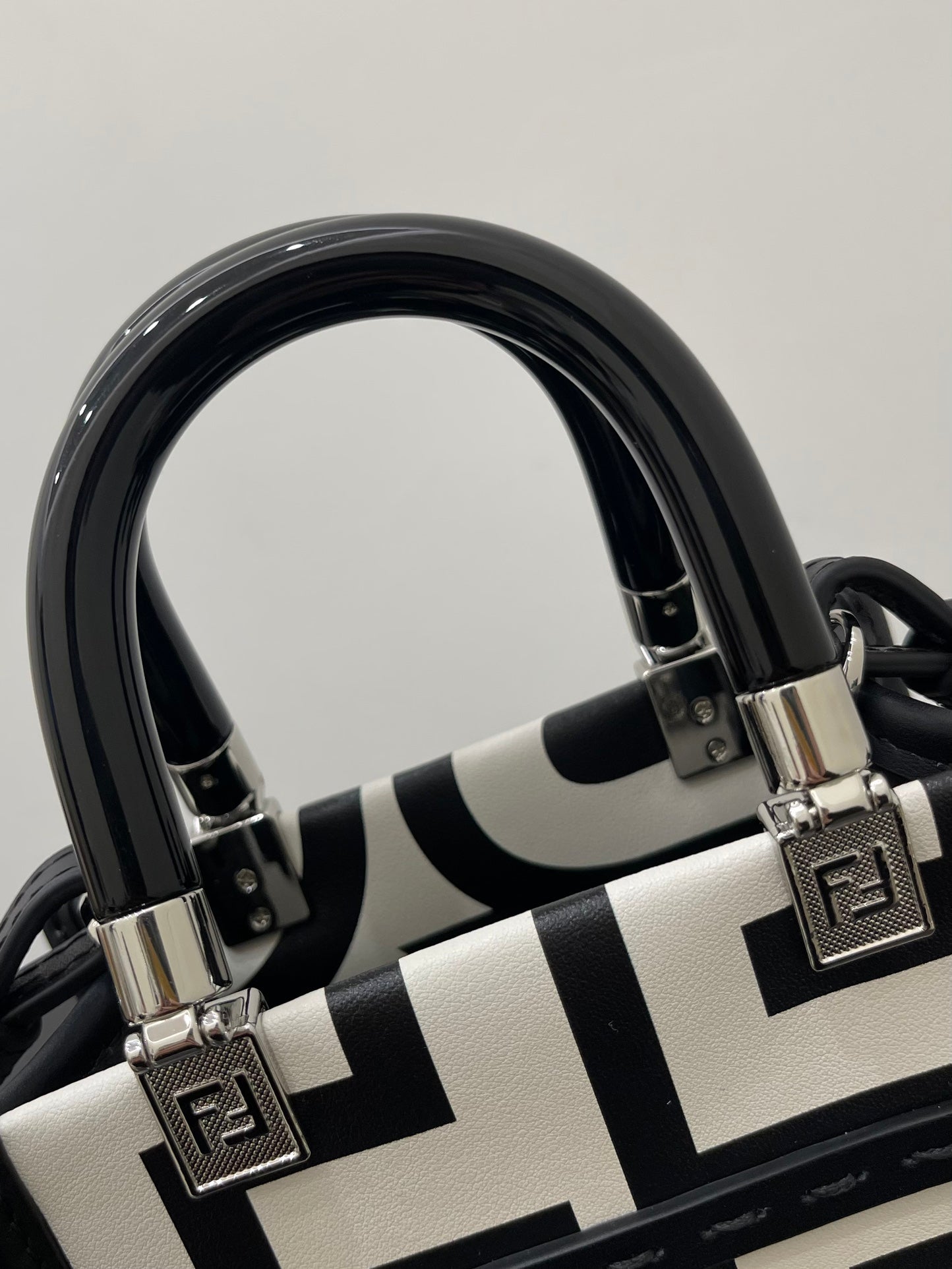 ELE -  Bag - FED - 081
