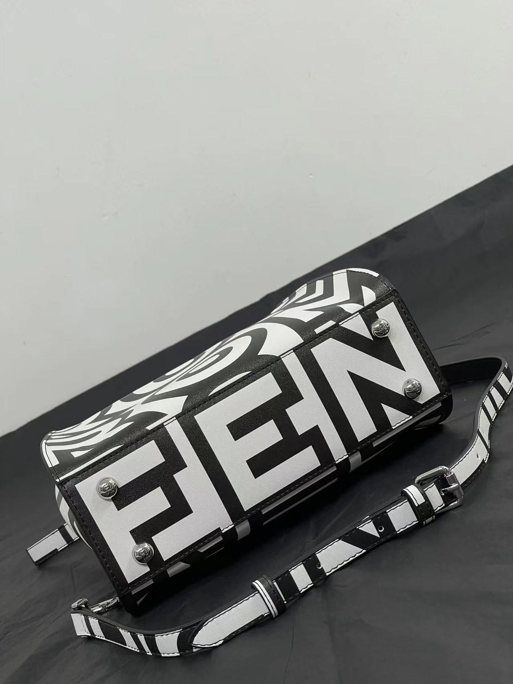 ELE -  Bag - FED - 086