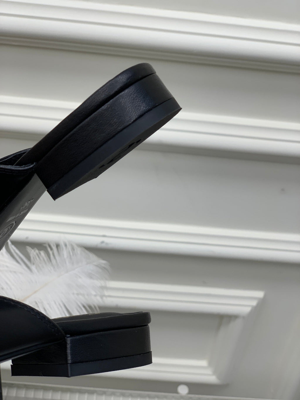 Luxury Shoes Sandals - CHL - 1100