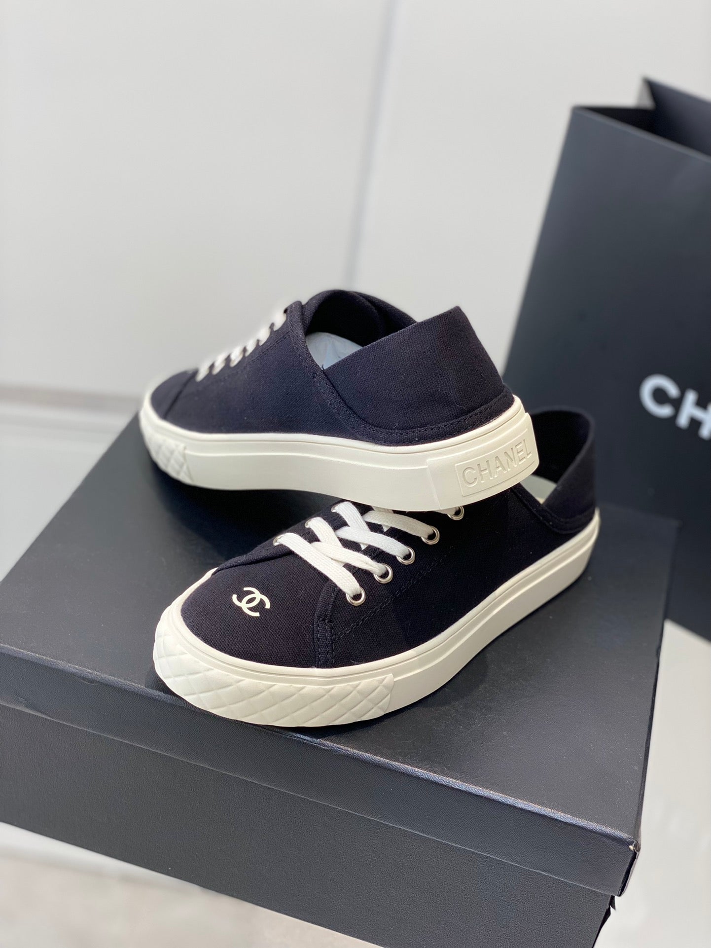 Luxury Shoes Sandals - CHL - 982