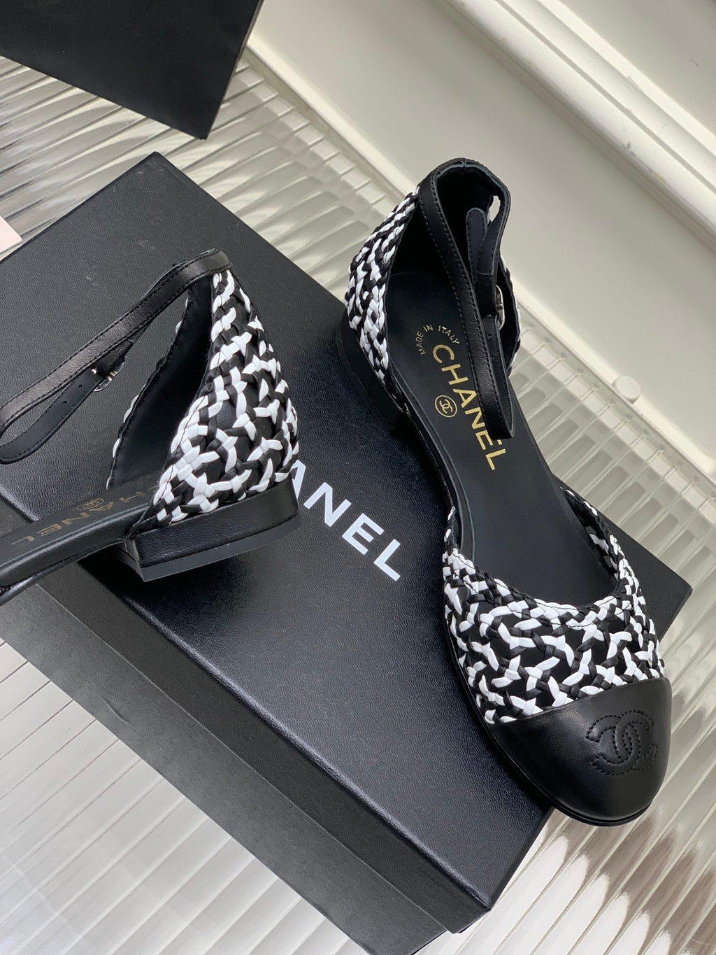 Luxury Shoes Sandals - CHL - 1017