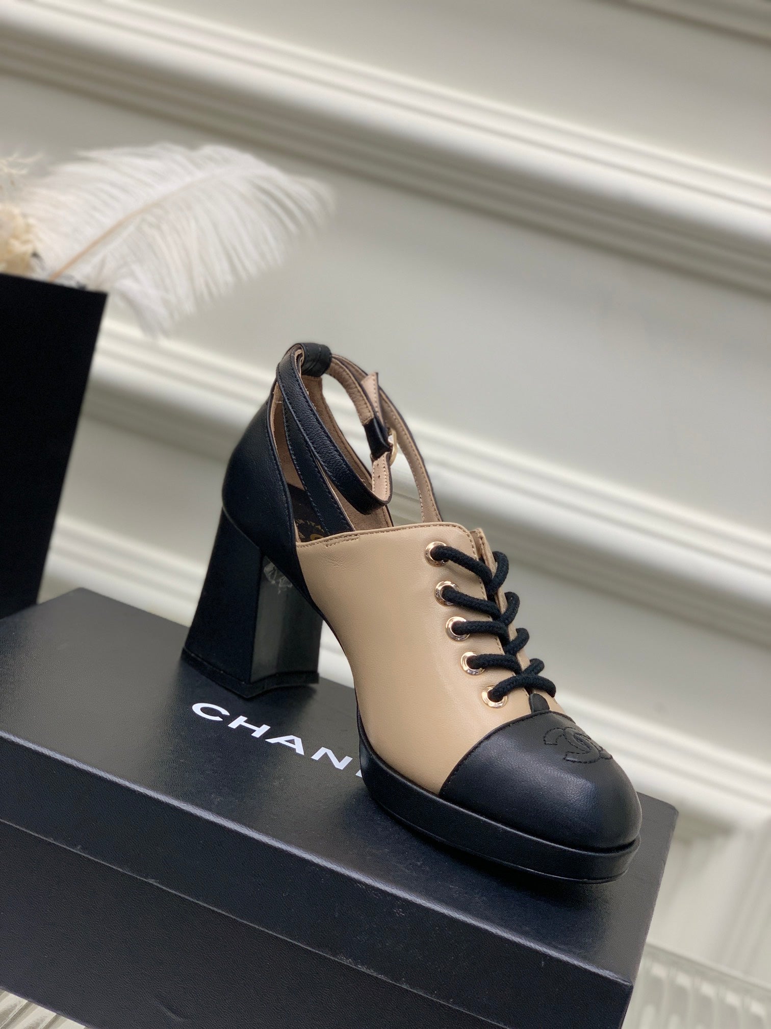 Luxury Shoes Sandals - CHL - 1015