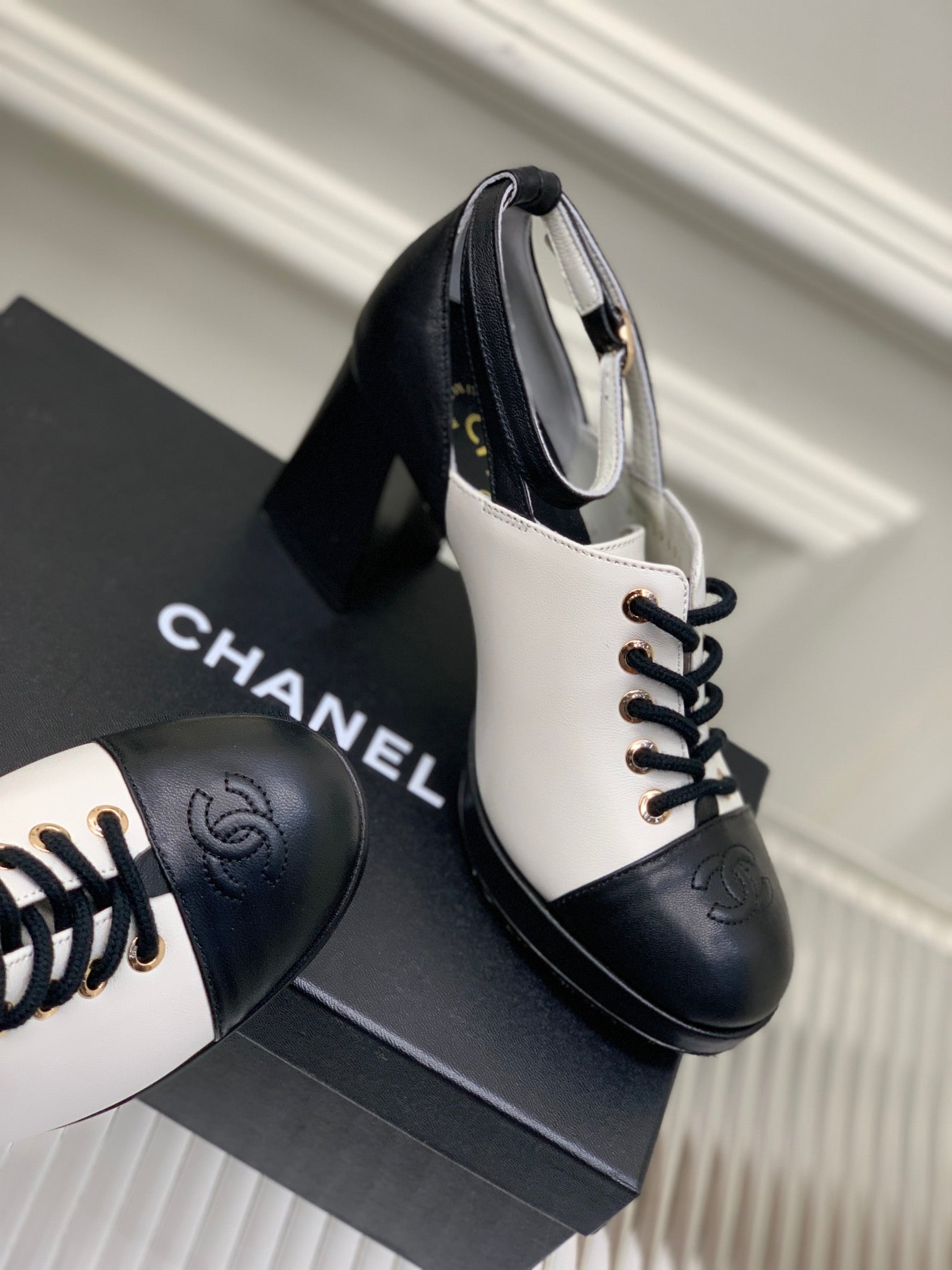 Luxury Shoes Sandals - CHL - 1016
