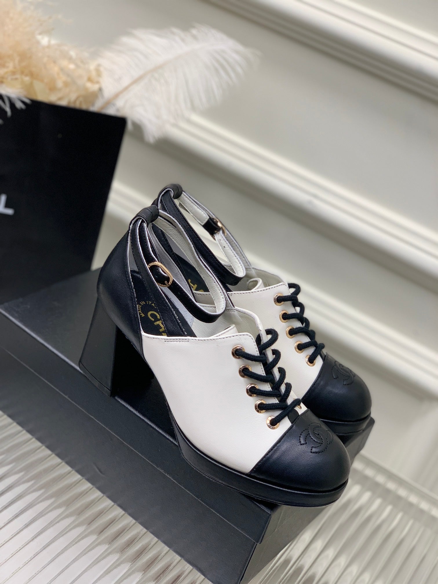 Luxury Shoes Sandals - CHL - 1016