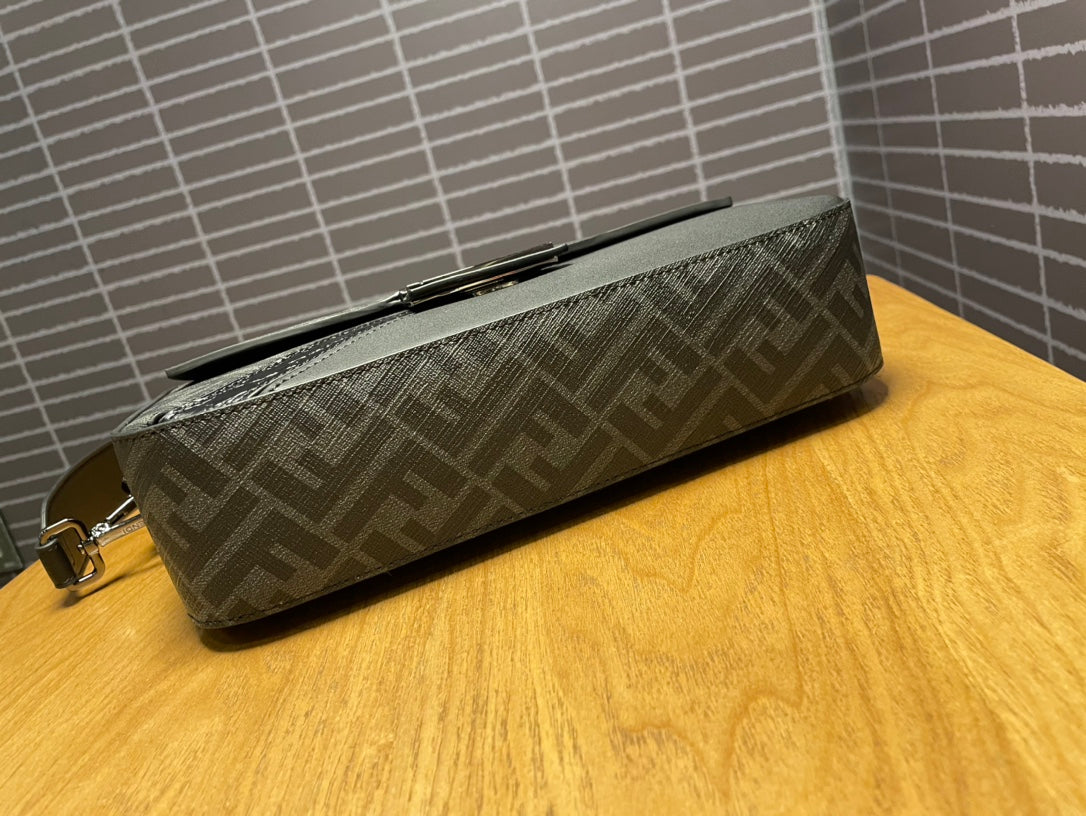 ELE -  Bag - FED - 077