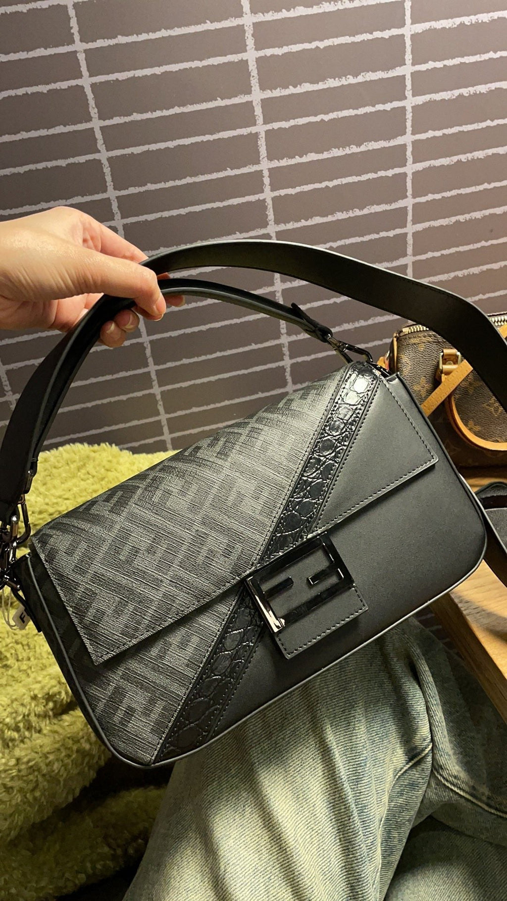 ELE -  Bag - FED - 077