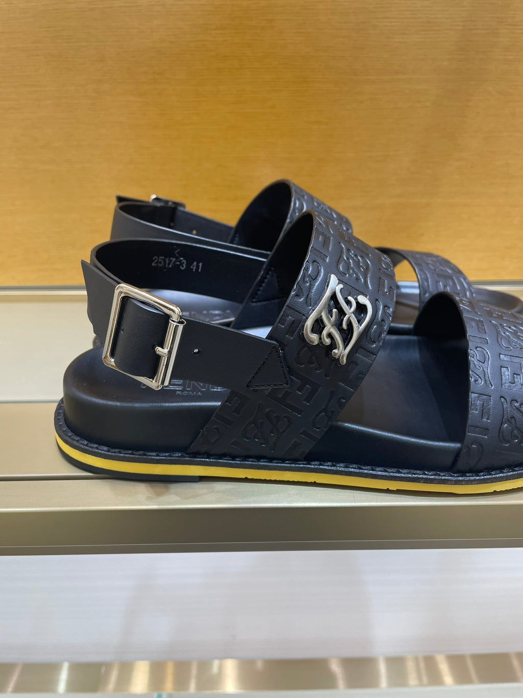 Luxury Shoes - FED - 230