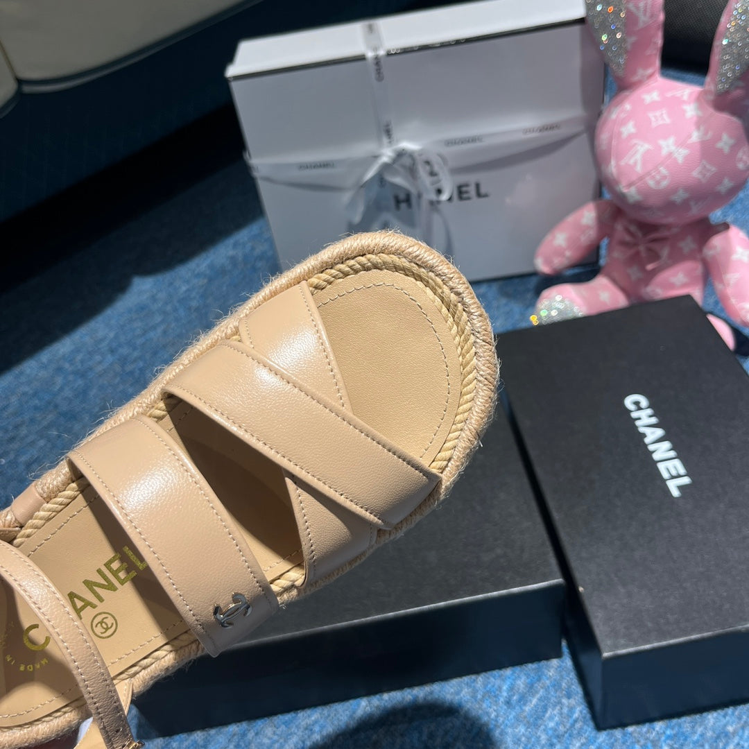 Luxury Shoes Sandals - CHL - 923