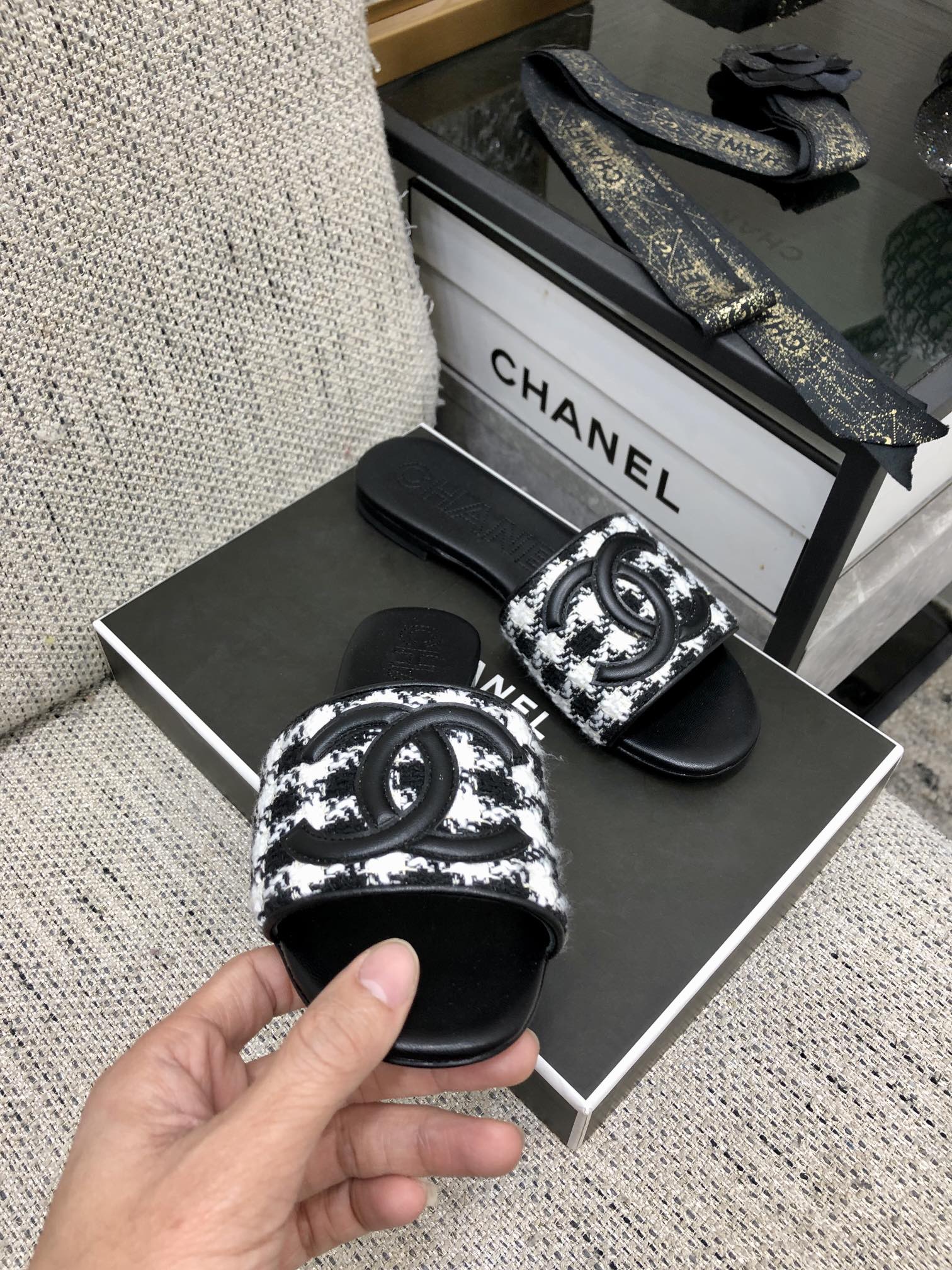 Luxury Shoes Sandals - CHL - 910