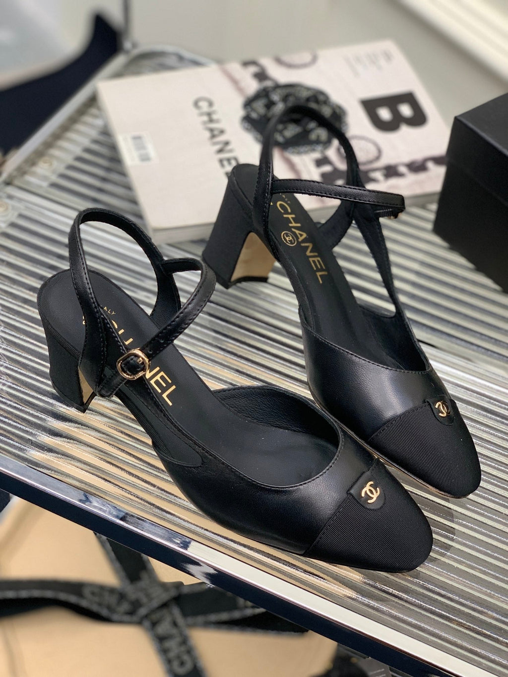 Luxury Shoes Sandals - CHL - 896
