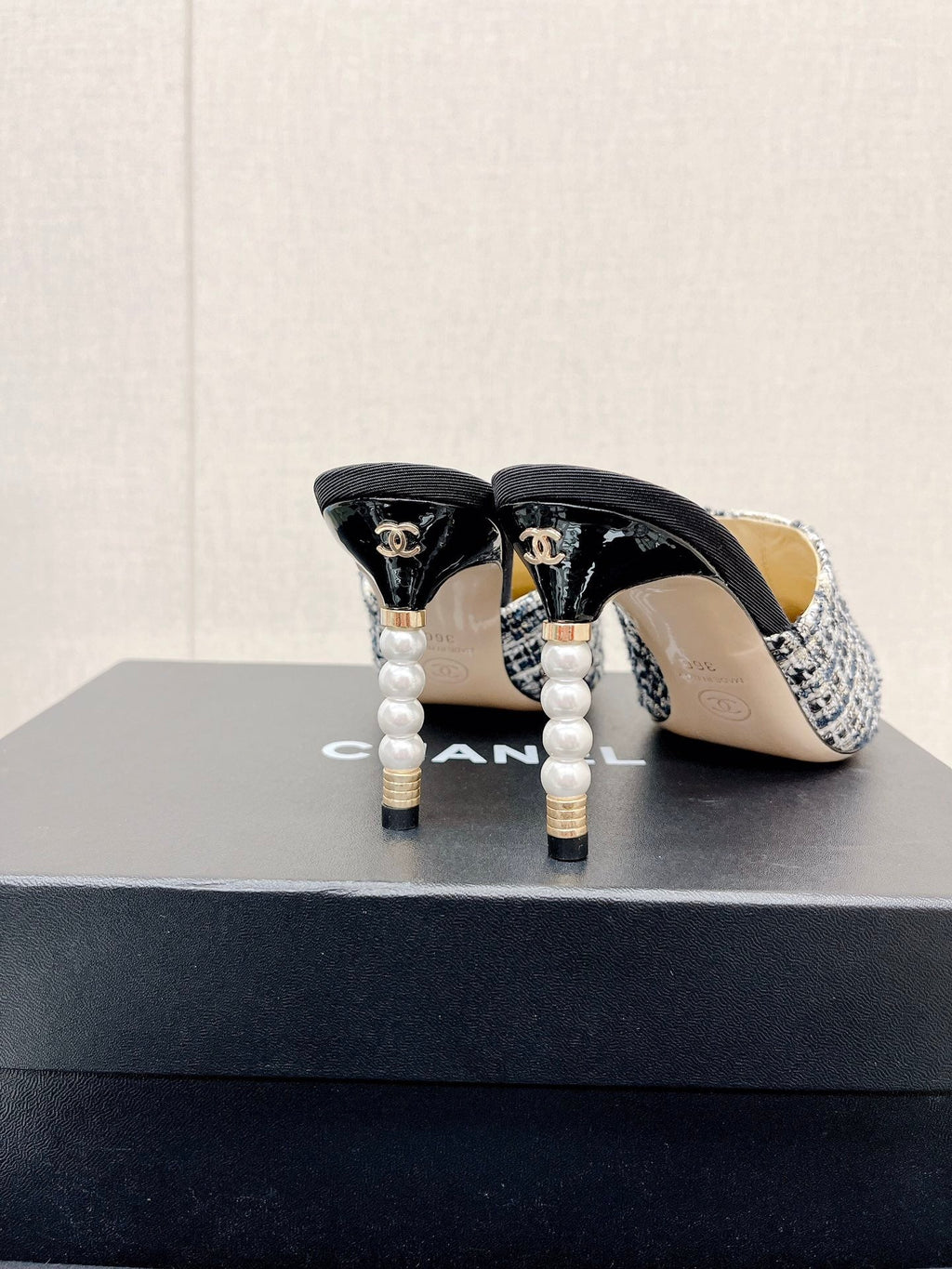 Luxury Shoes Sandals - CHL - 702