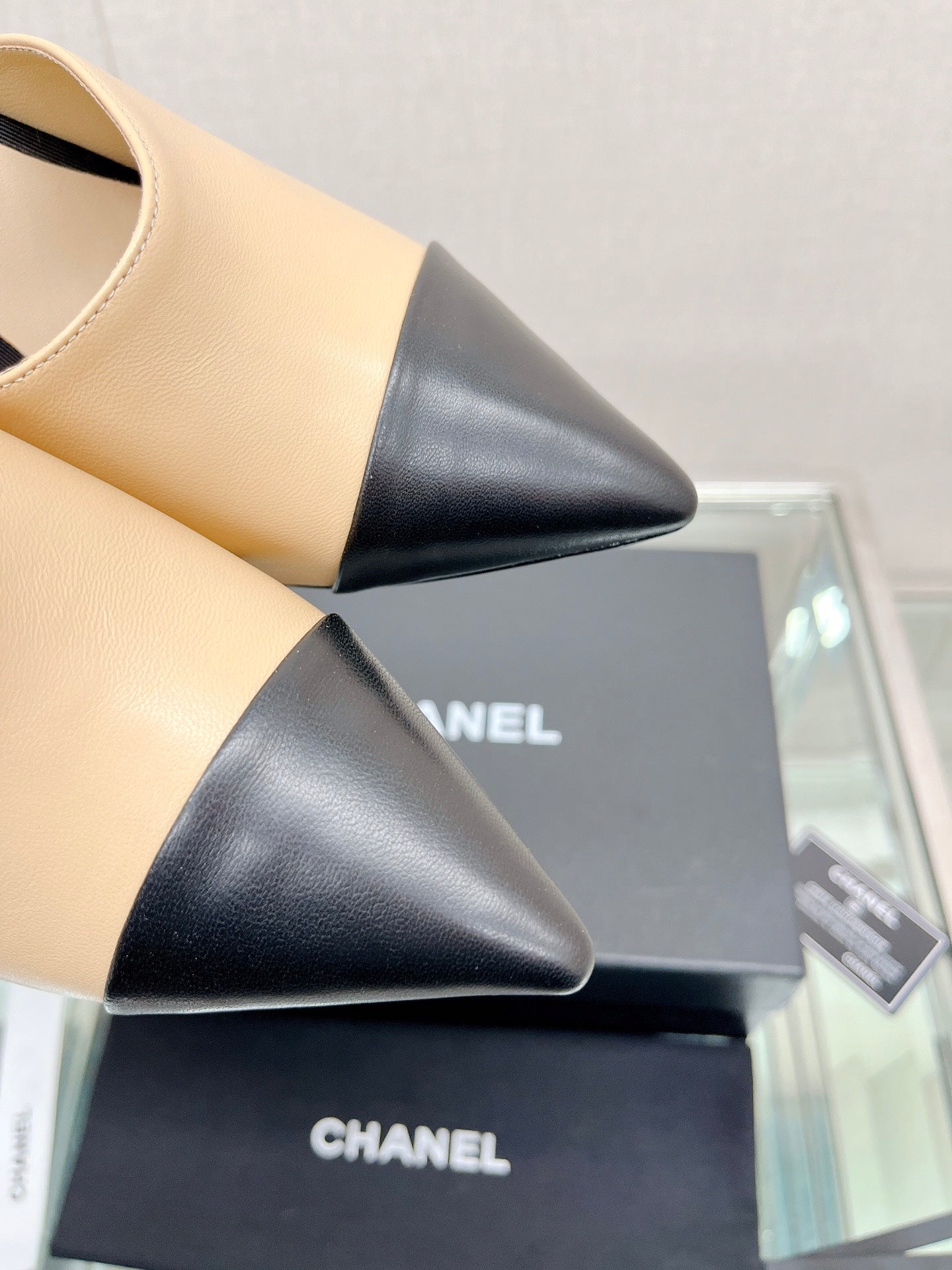 Luxury Shoes Sandals - CHL - 701