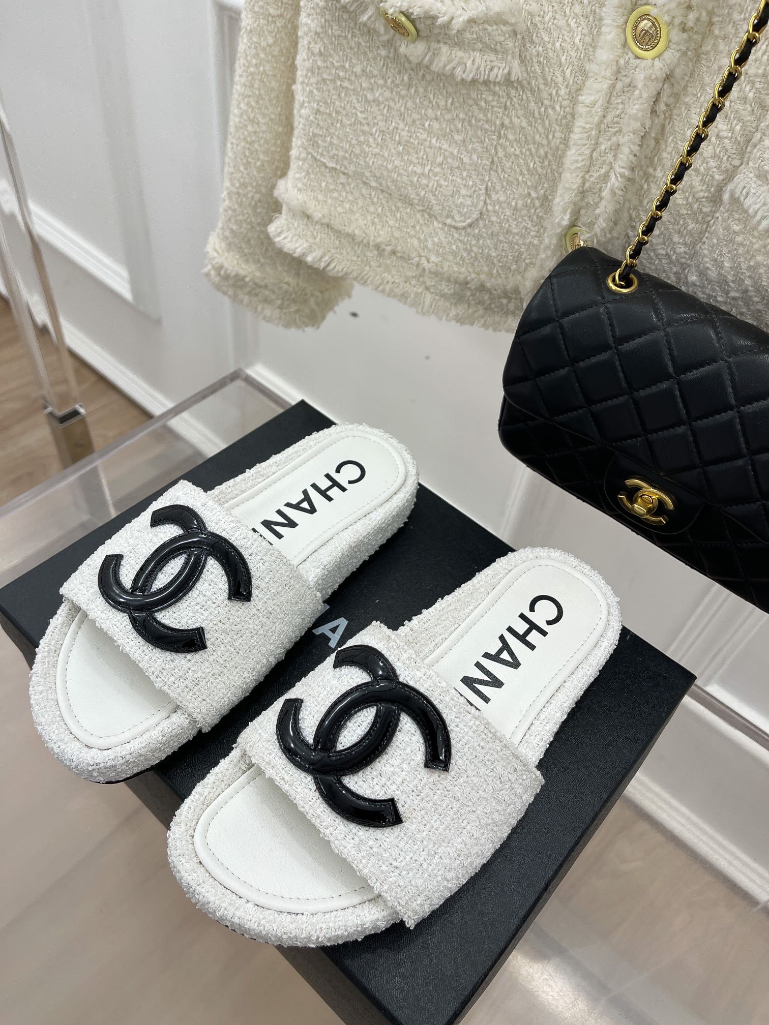 Luxury Shoes Sandals - CHL - 815