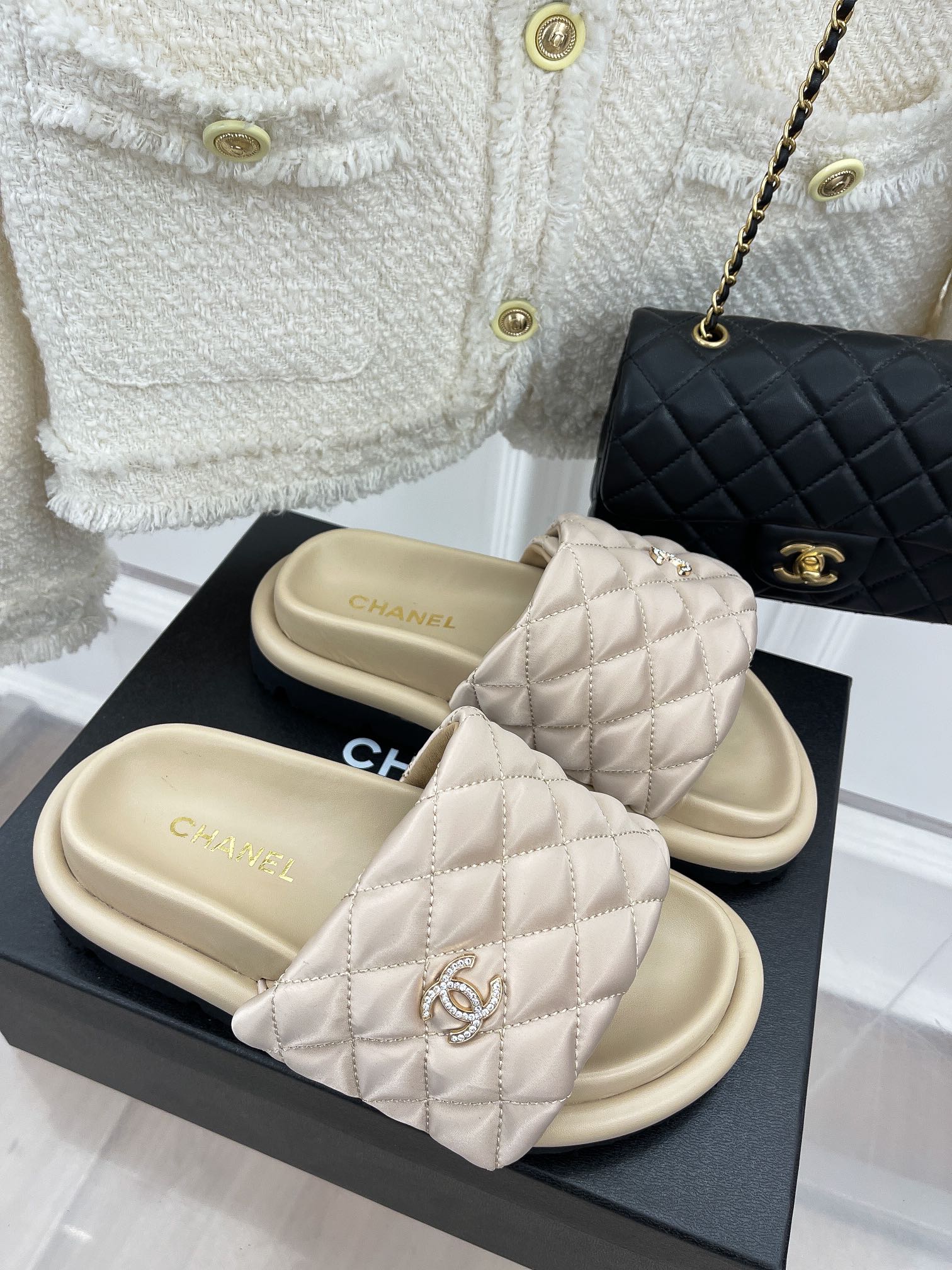 Luxury Shoes Sandals - CHL - 822