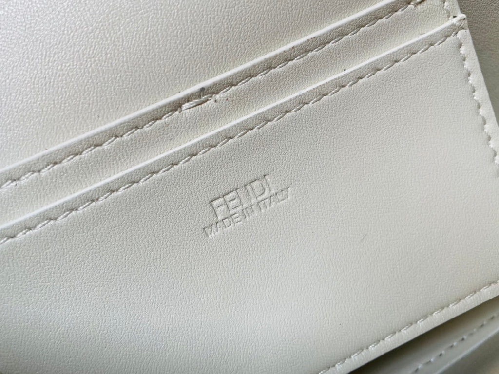 ELE -  Bag - FED - 052