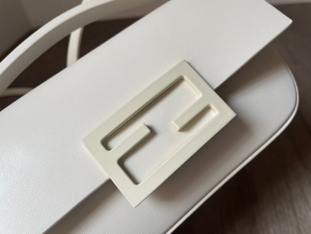 ELE -  Bag - FED - 052