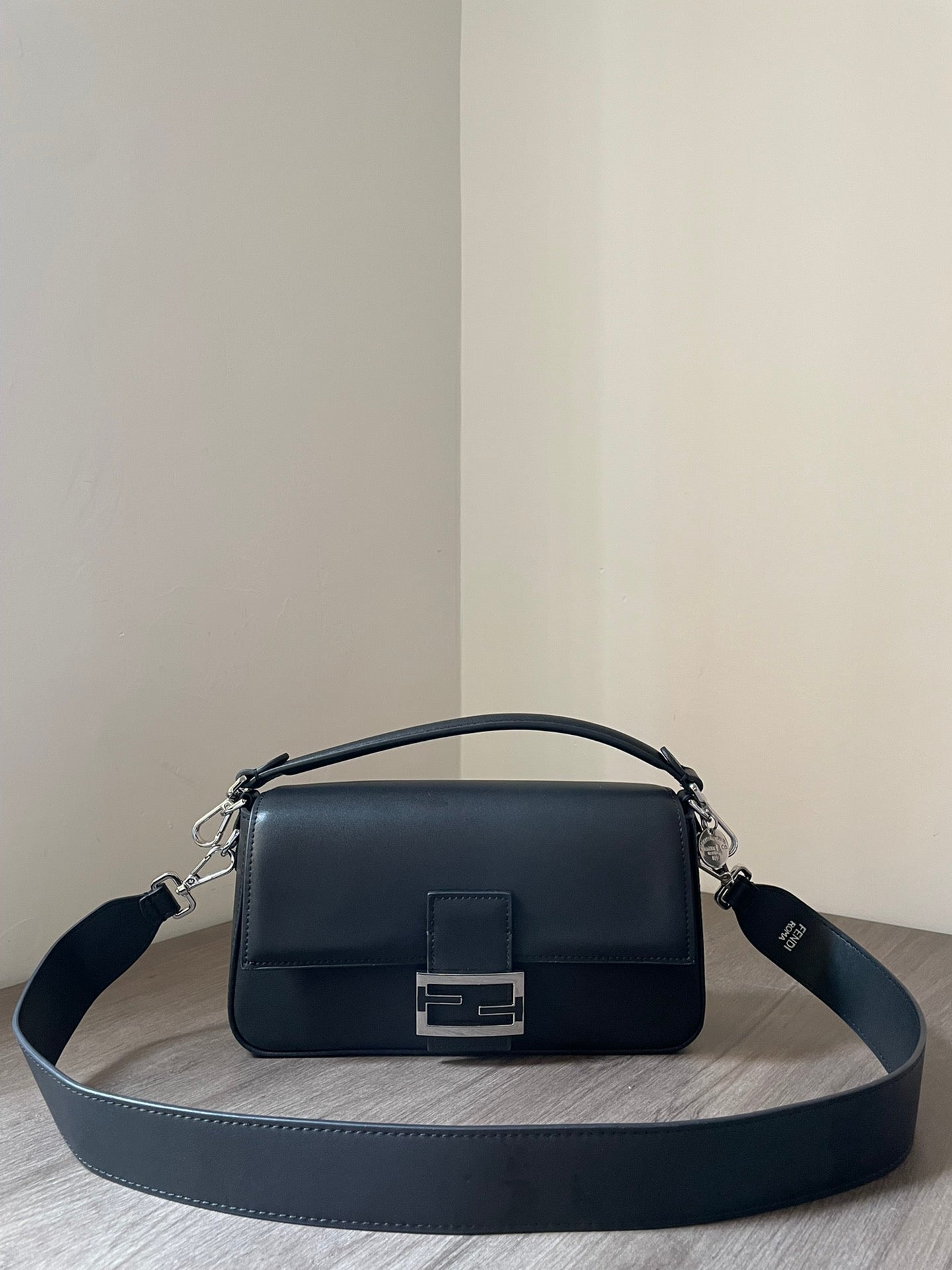 ELE -  Bag - FED - 060