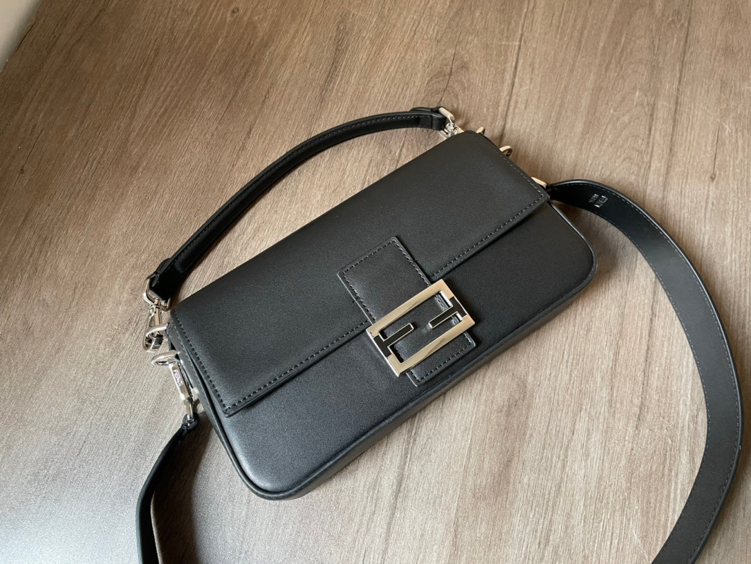 ELE -  Bag - FED - 060
